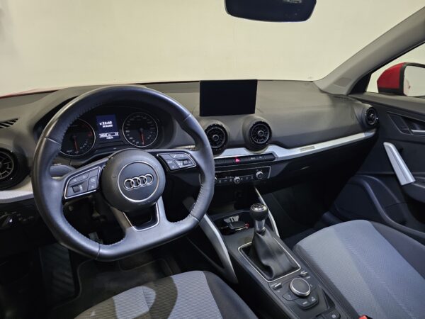 Audi Q2 1.6 TDI Design edition - Imagen 12