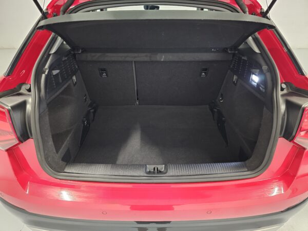 Audi Q2 1.6 TDI Design edition - Imagen 18