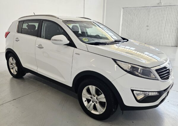 Kia Sportage 2.0 CRDi Drive 4x4 - Imagen 8