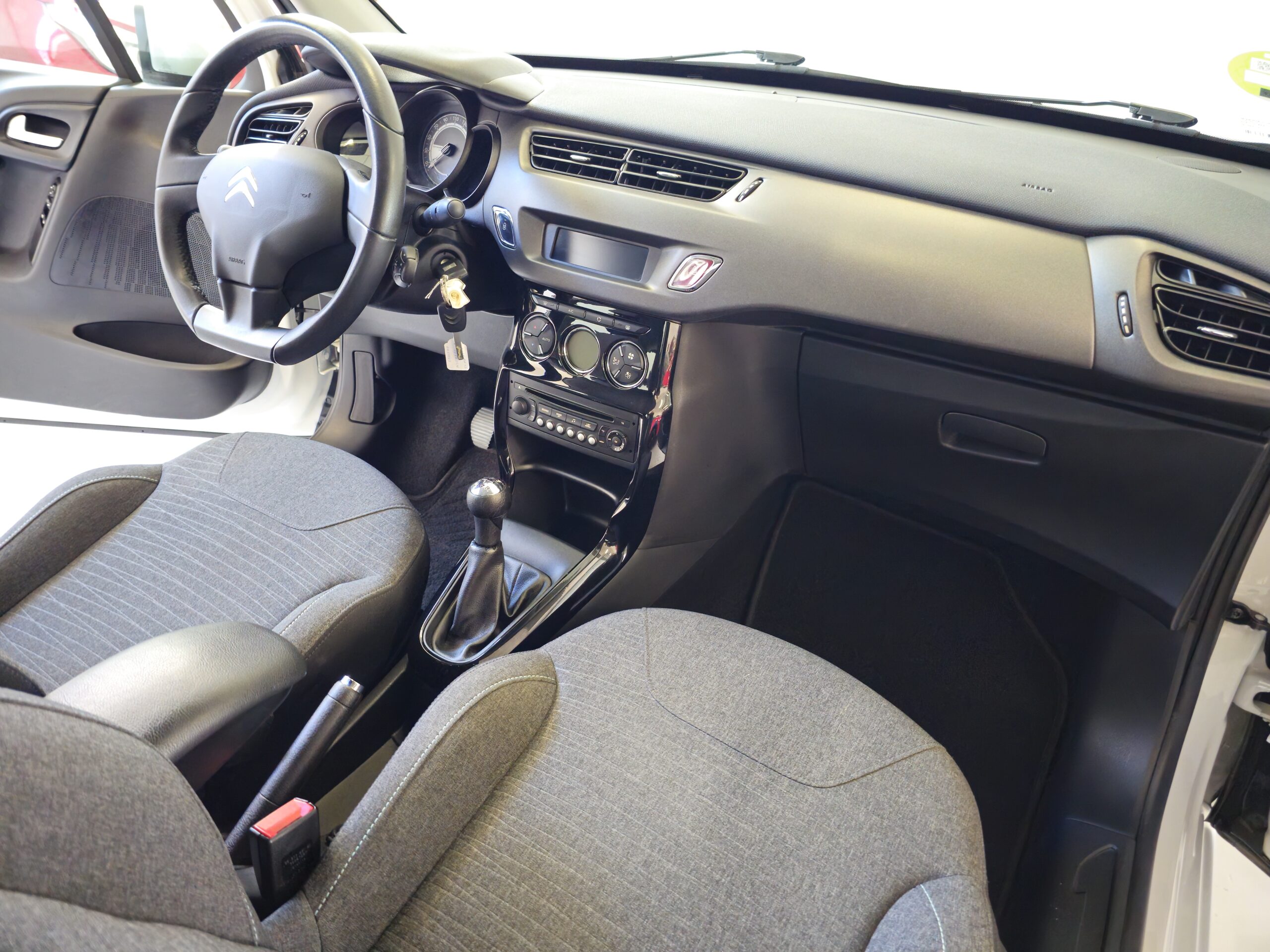 Citroen C3 1.2 e-VTi Collection - Imagen 16