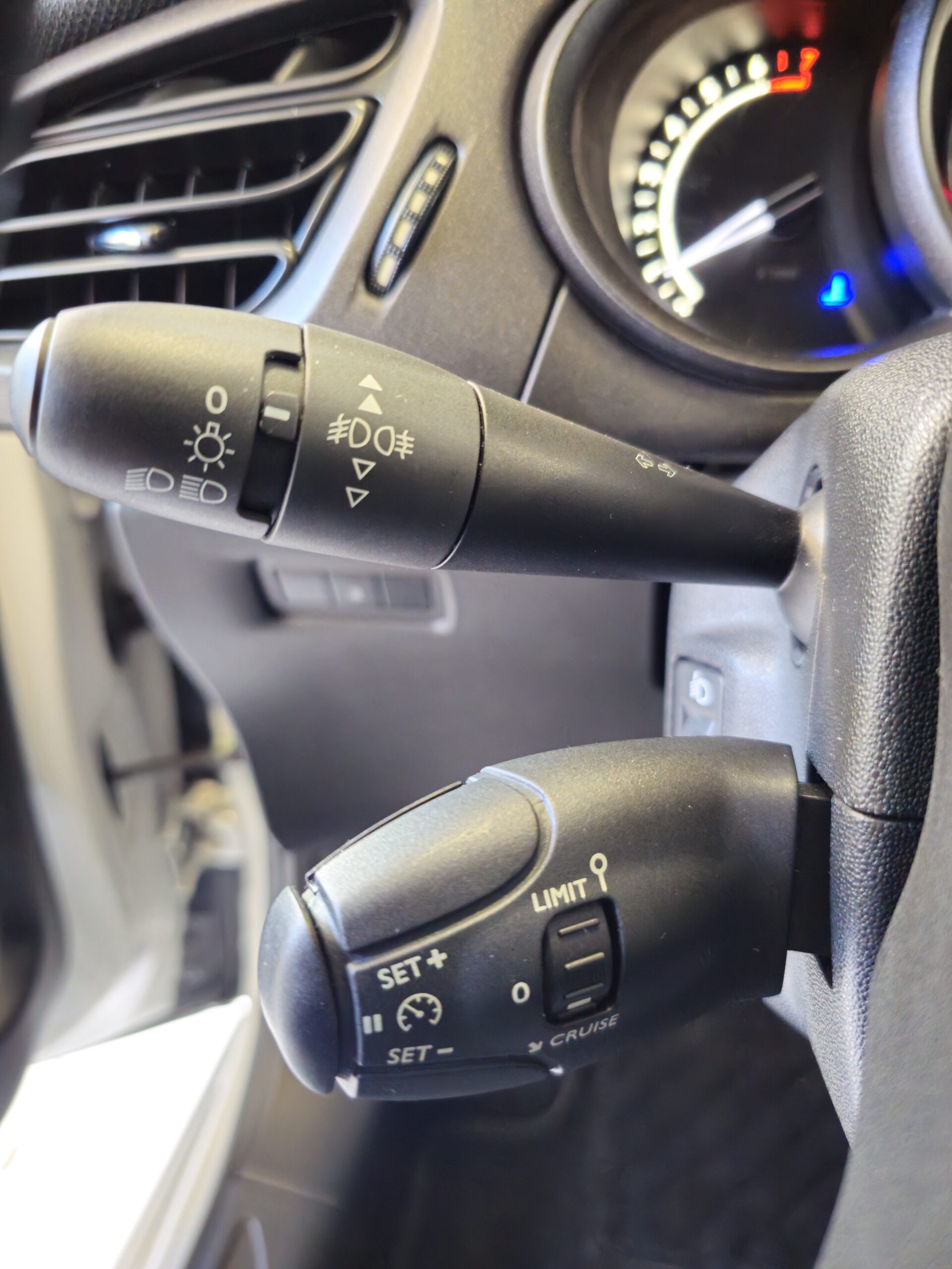 Citroen C3 1.2 e-VTi Collection - Imagen 18