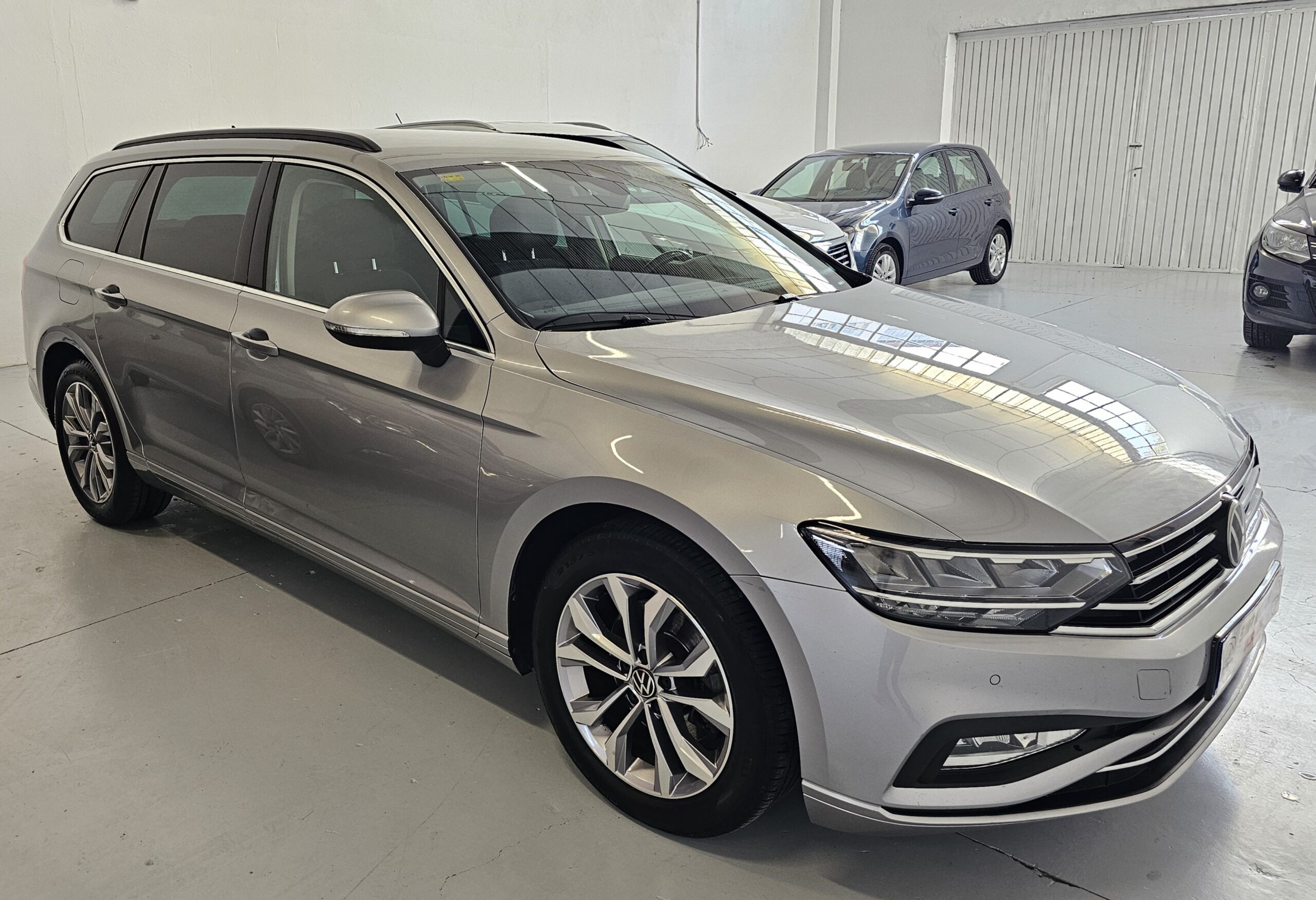 Volkswagen Passat Variant Executive 2.0 TDI EVO 150CV DSG7 - Imagen 6