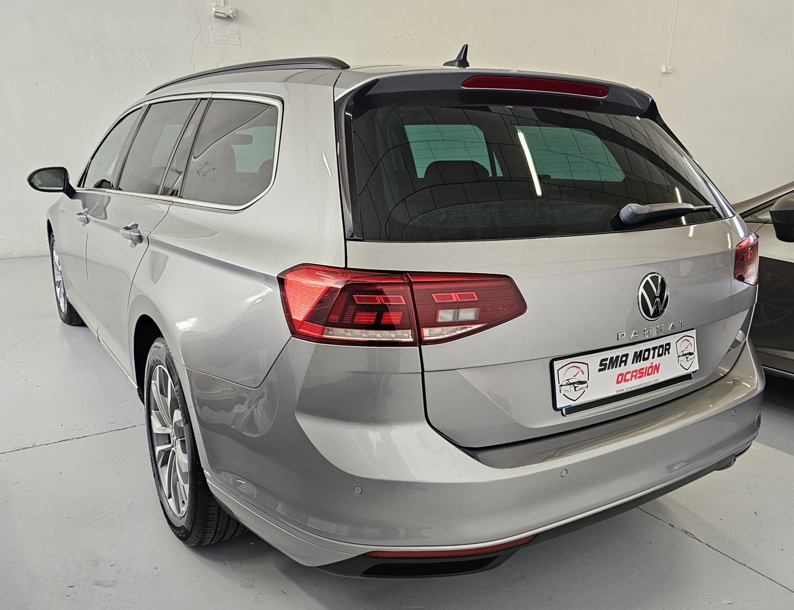 Volkswagen Passat Variant Executive 2.0 TDI EVO 150CV DSG7 - Imagen 7