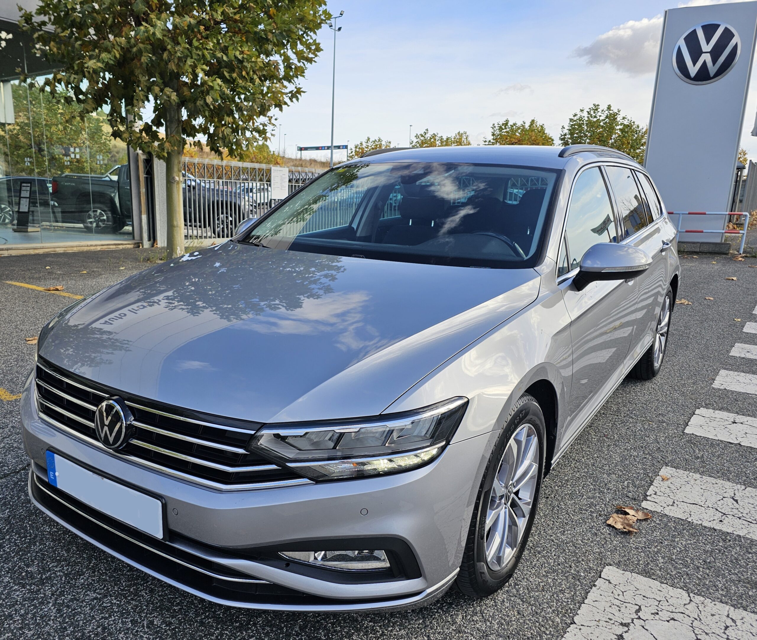 Volkswagen Passat Variant Executive 2.0 TDI EVO 150CV DSG7 - Imagen 29