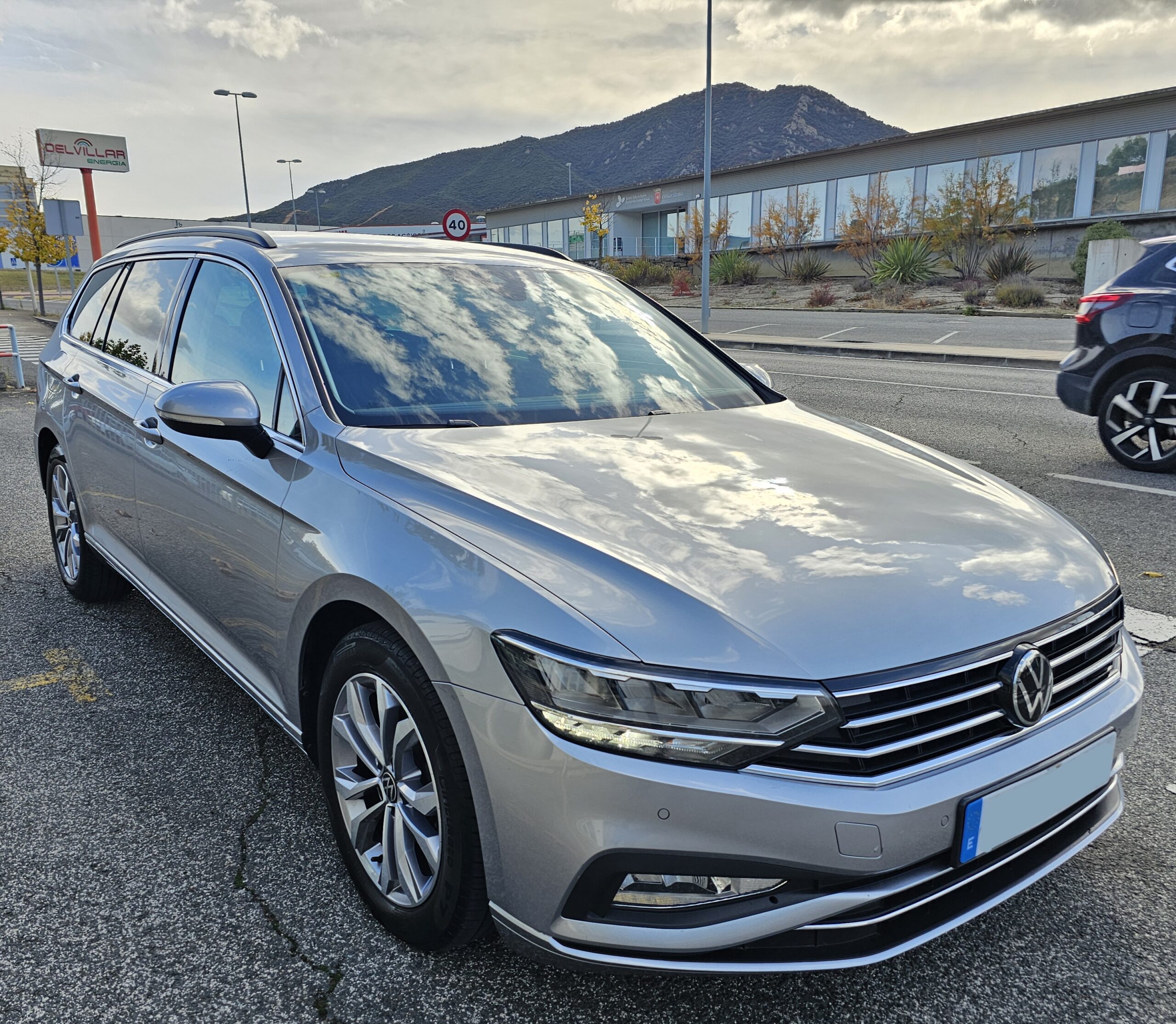Volkswagen Passat Variant Executive 2.0 TDI EVO 150CV DSG7 - Imagen 30