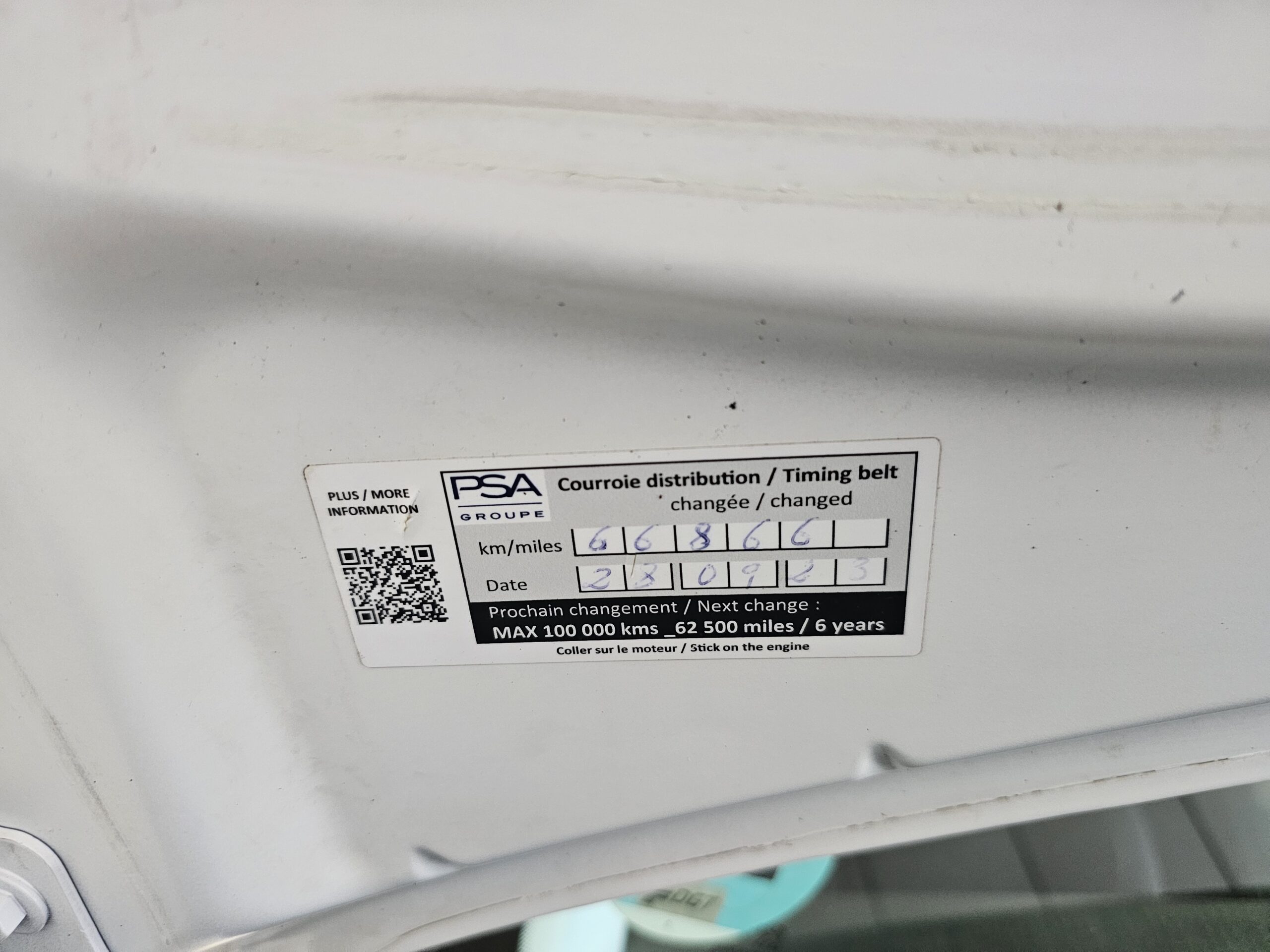 Peugeot 2008 1.2 VTi Active - Imagen 35