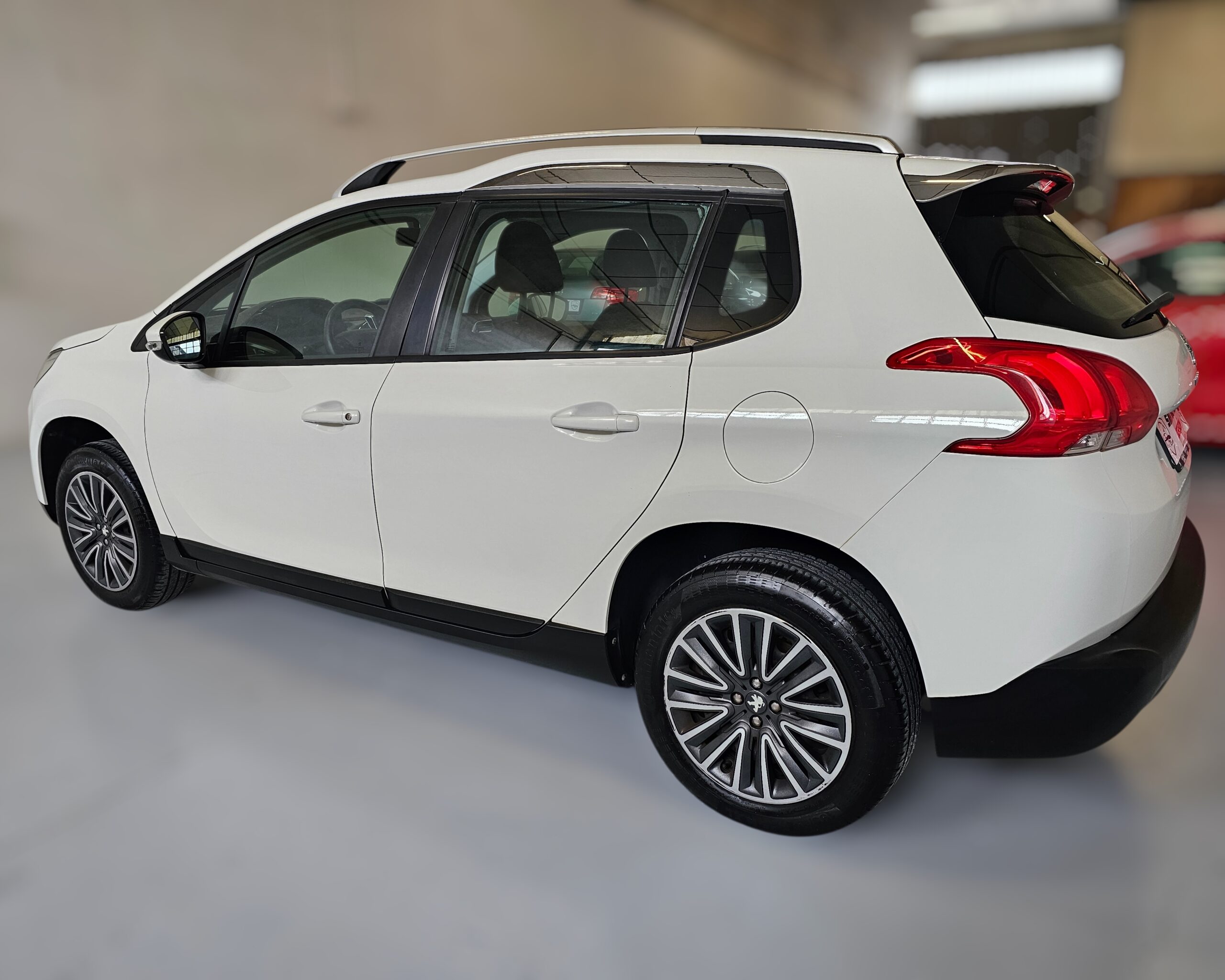 Peugeot 2008 1.2 VTi Active - Imagen 9