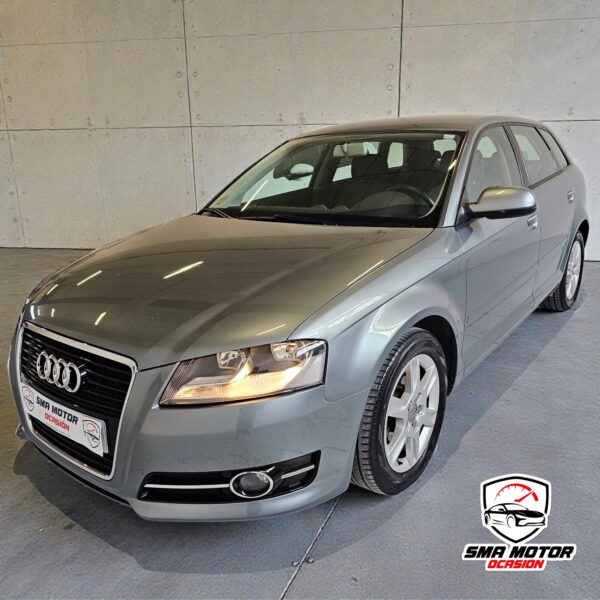 Audi A3 Sportback 1.6 TDI STRONIC Attraction