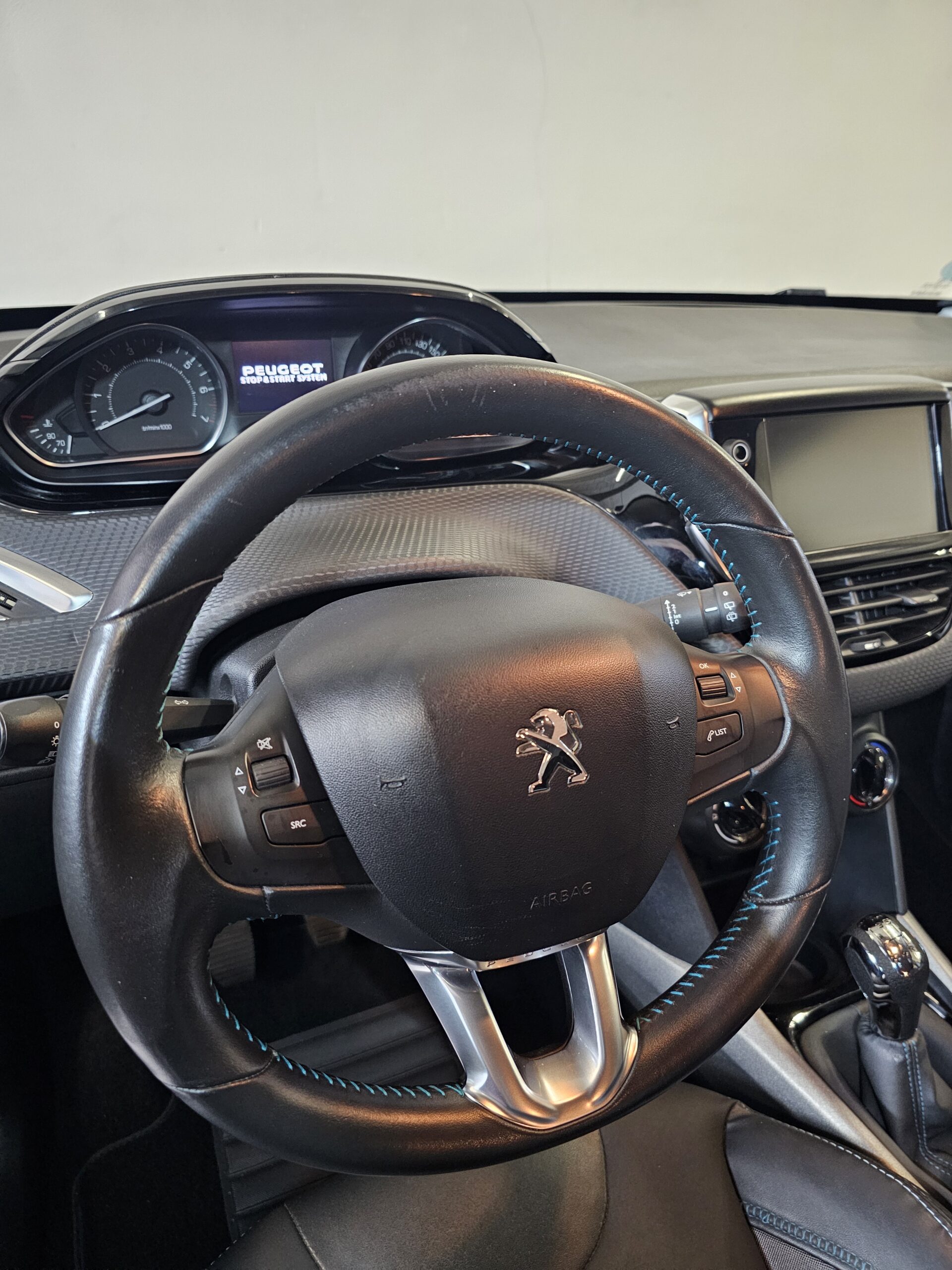 Peugeot 2008 1.2 PureTech 110cv Urban Move - Imagen 23