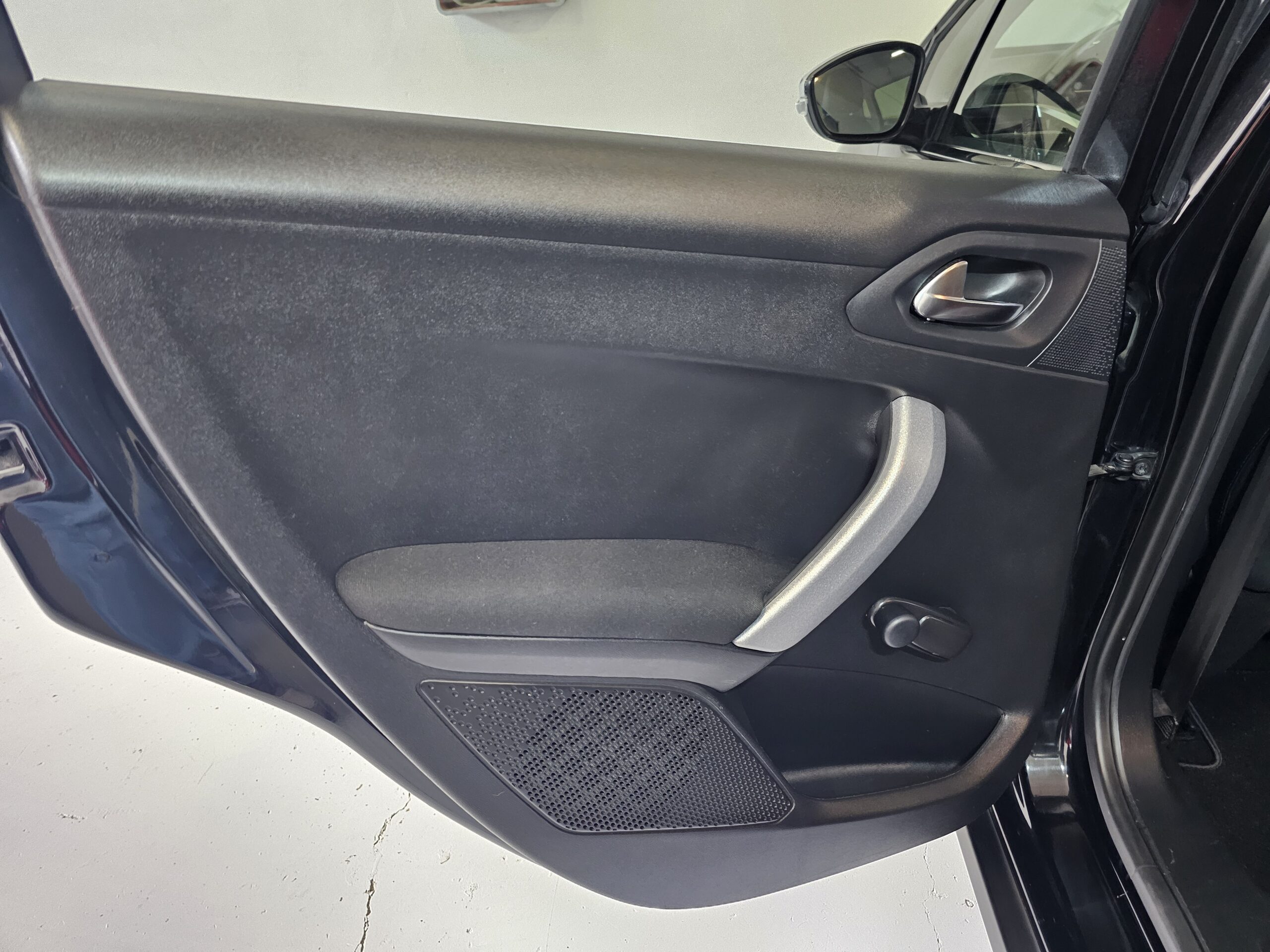 Peugeot 2008 1.2 PureTech 110cv Urban Move - Imagen 27