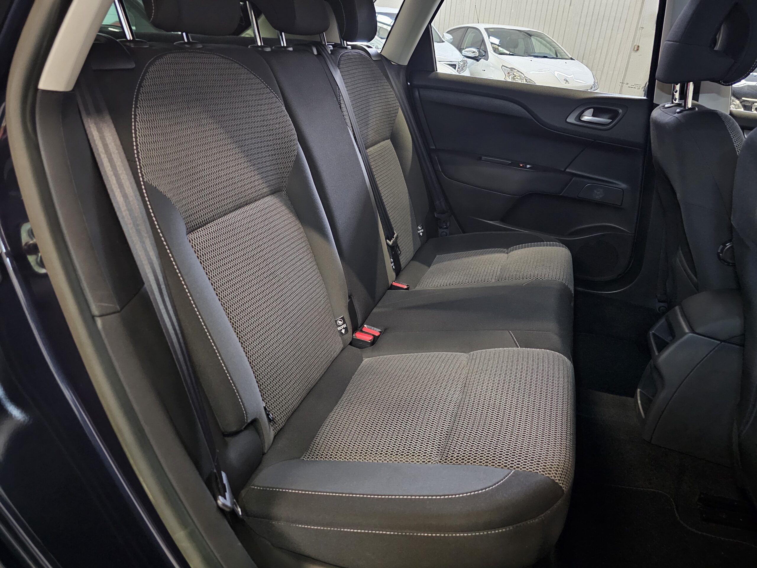 Citroen C4 1.6 e-HDi 115cv Collection - Imagen 34