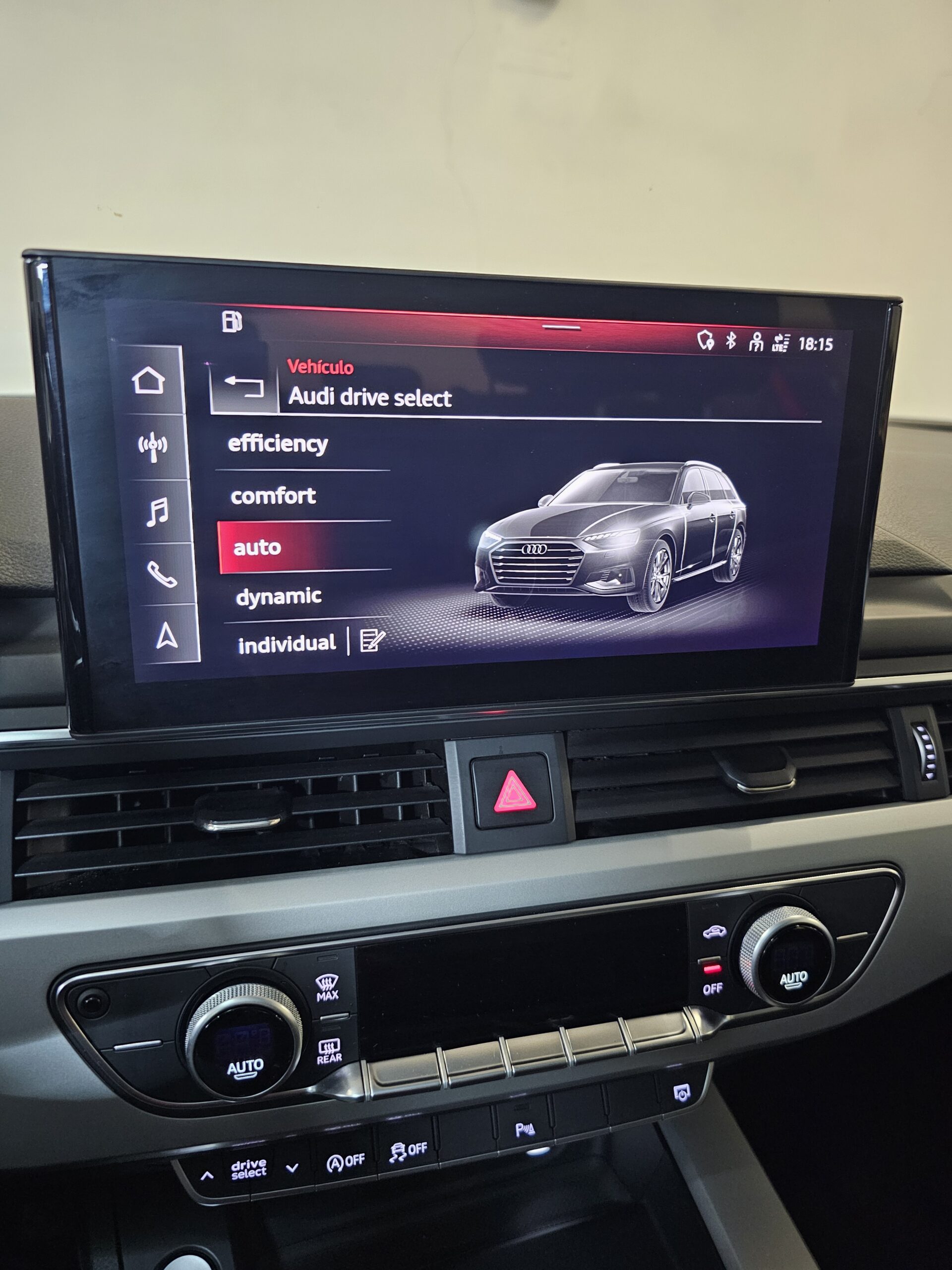 Audi A4 35 TDI 163CV STRONIC Mild-Hybrid S line - Imagen 14