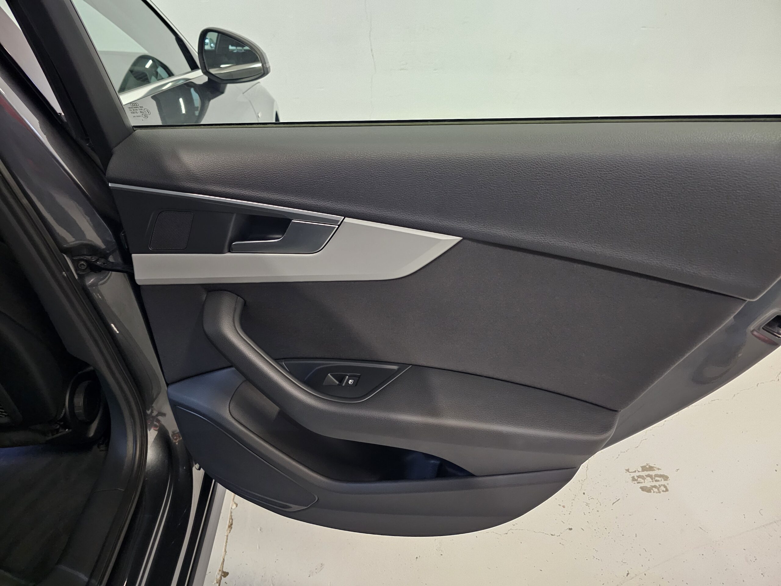 Audi A4 35 TDI 163CV STRONIC Mild-Hybrid S line - Imagen 41