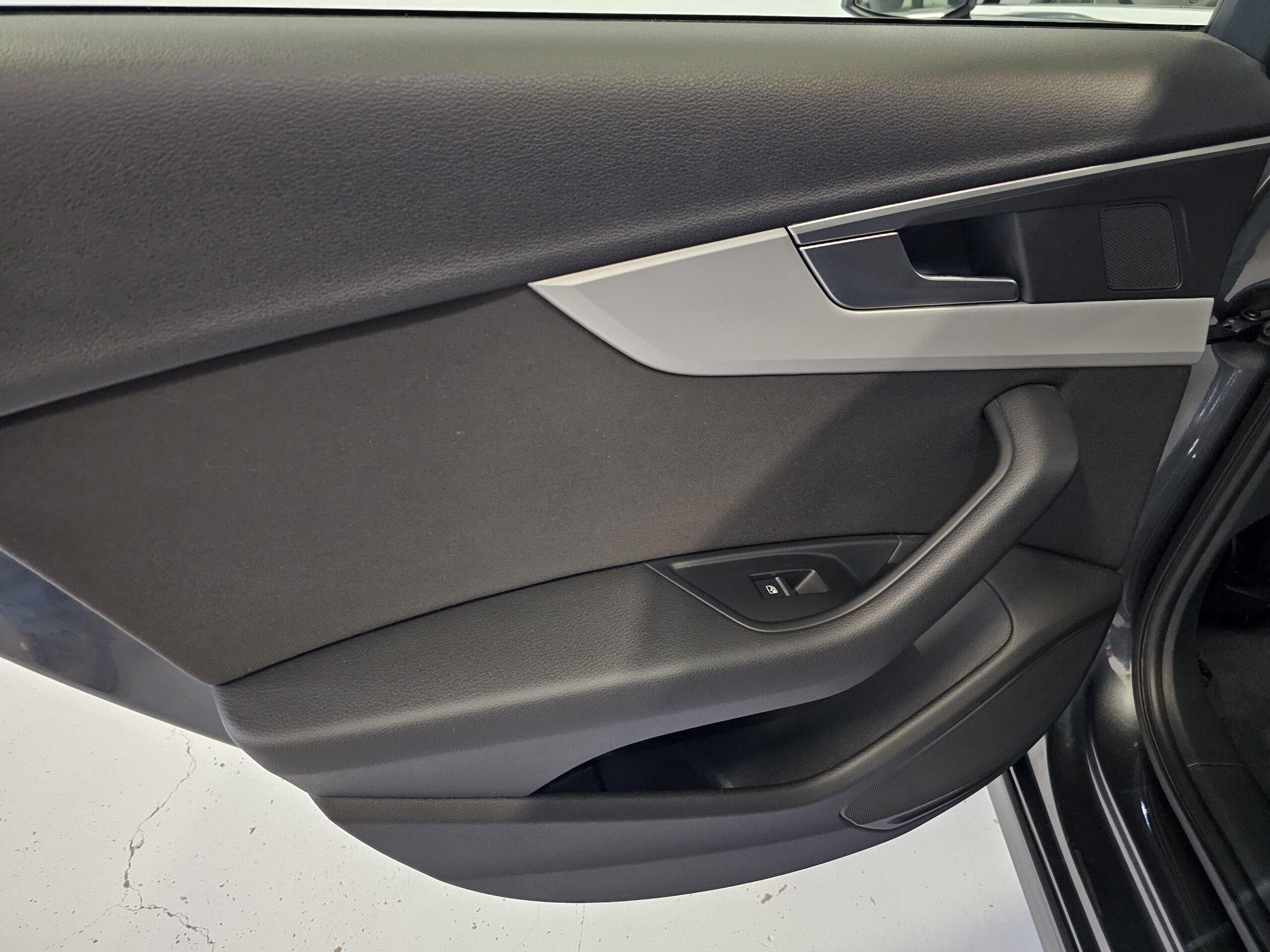 Audi A4 35 TDI 163CV STRONIC Mild-Hybrid S line - Imagen 42