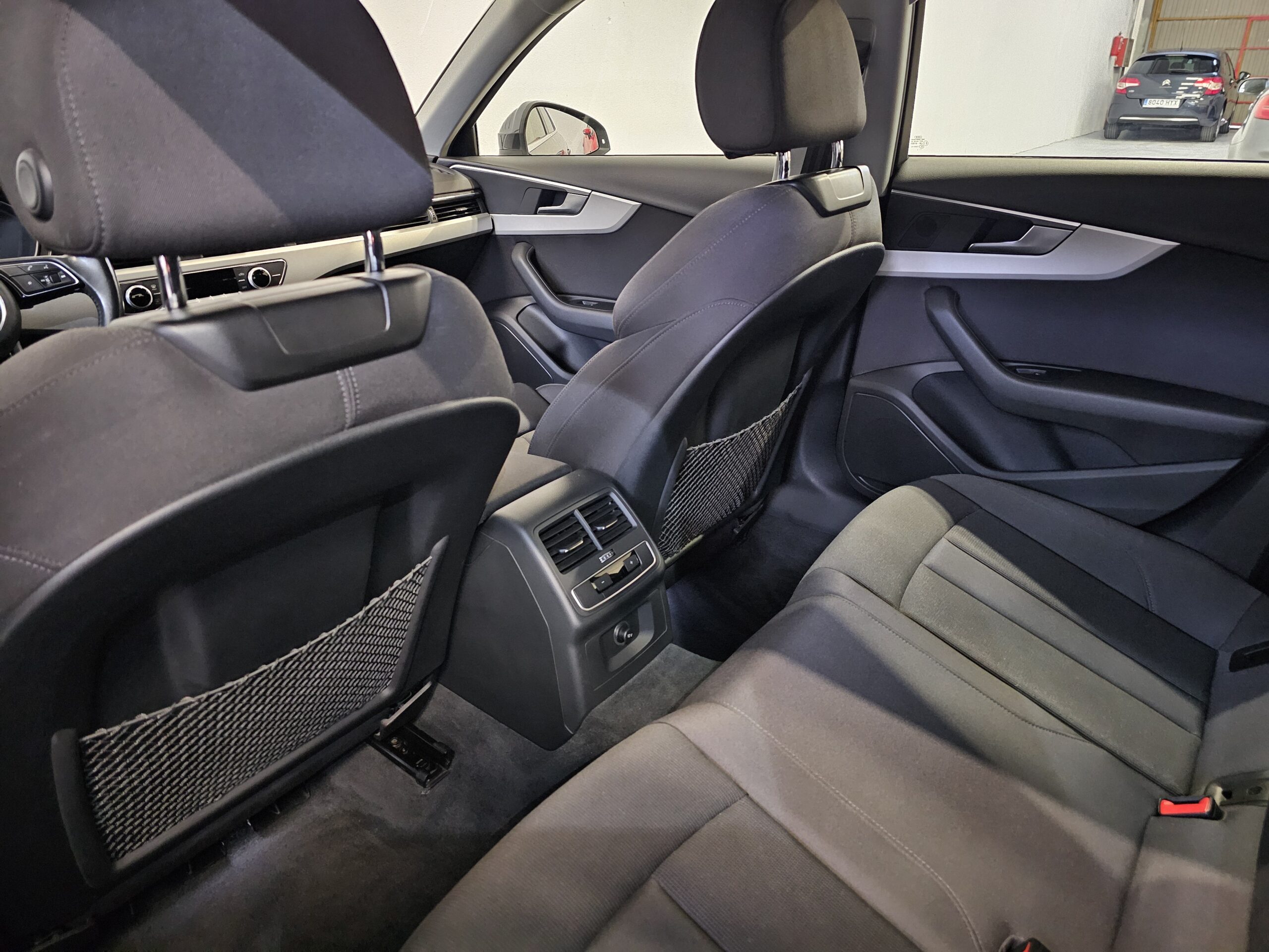 Audi A4 35 TDI 163CV STRONIC Mild-Hybrid S line - Imagen 10