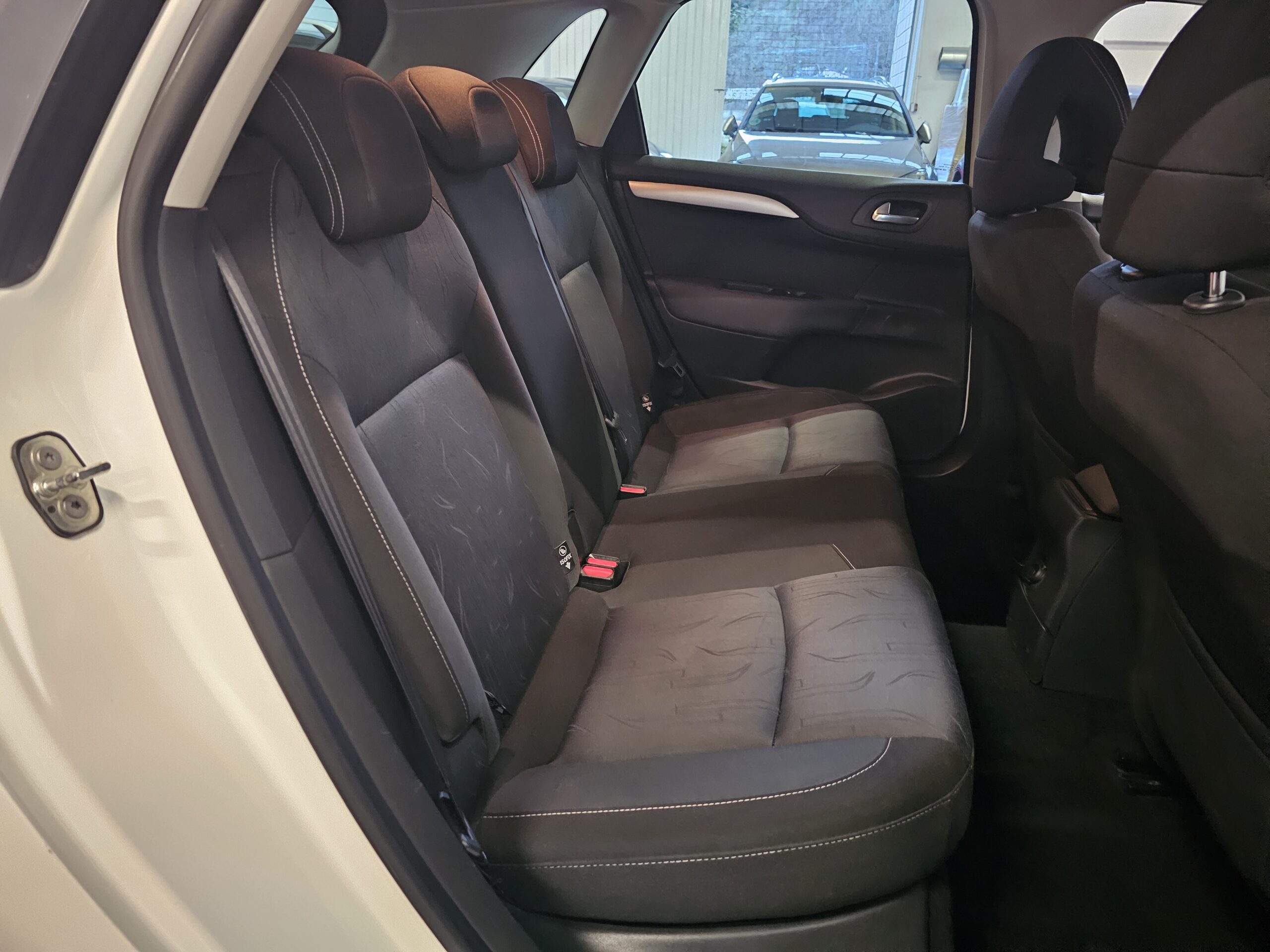 Citroen C4 1.6 HDi CMP Collection 2012 - Imagen 24