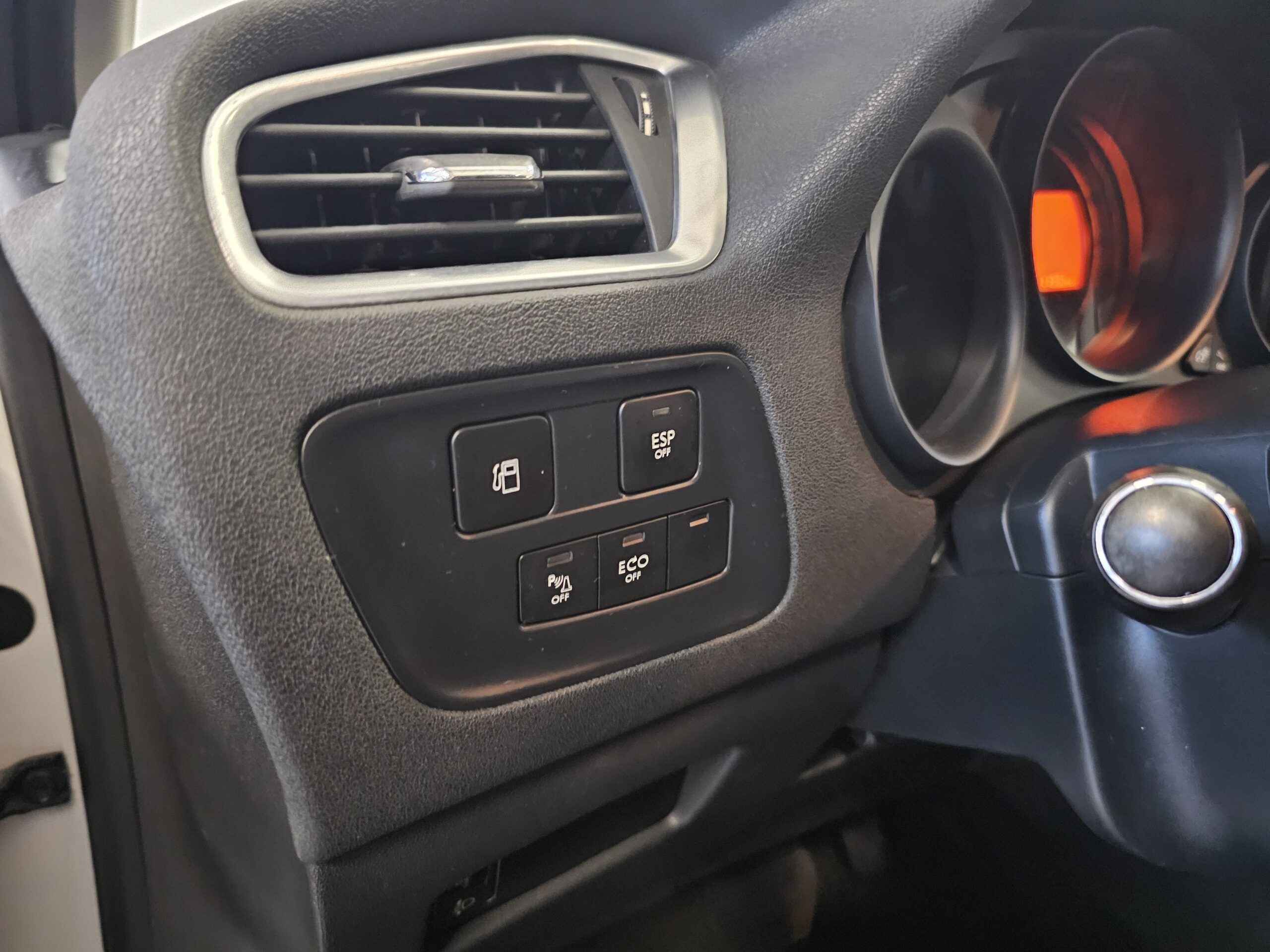 Citroen C4 1.6 HDi CMP Collection 2012 - Imagen 26