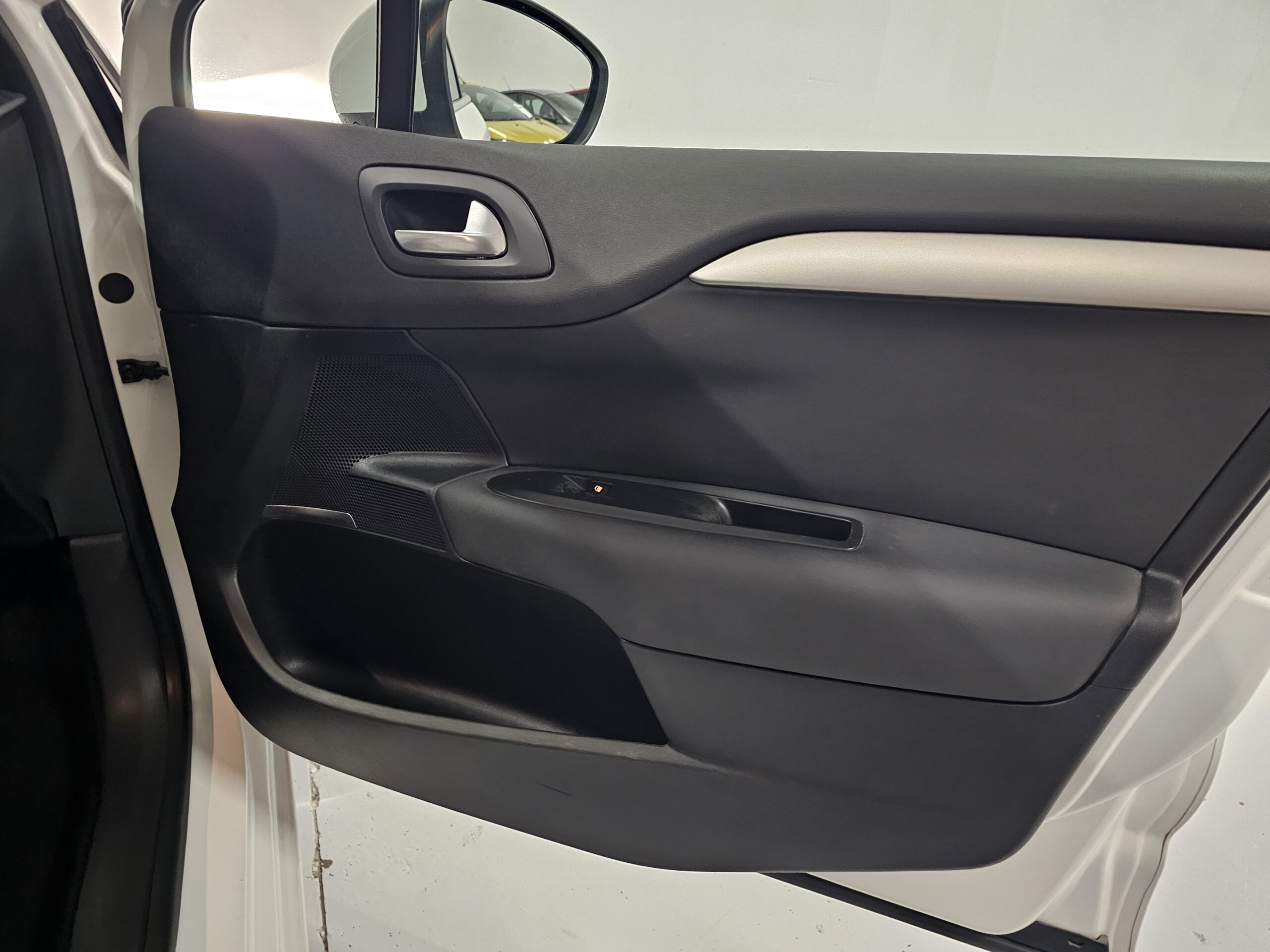 Citroen C4 1.6 HDi CMP Collection 2012 - Imagen 43