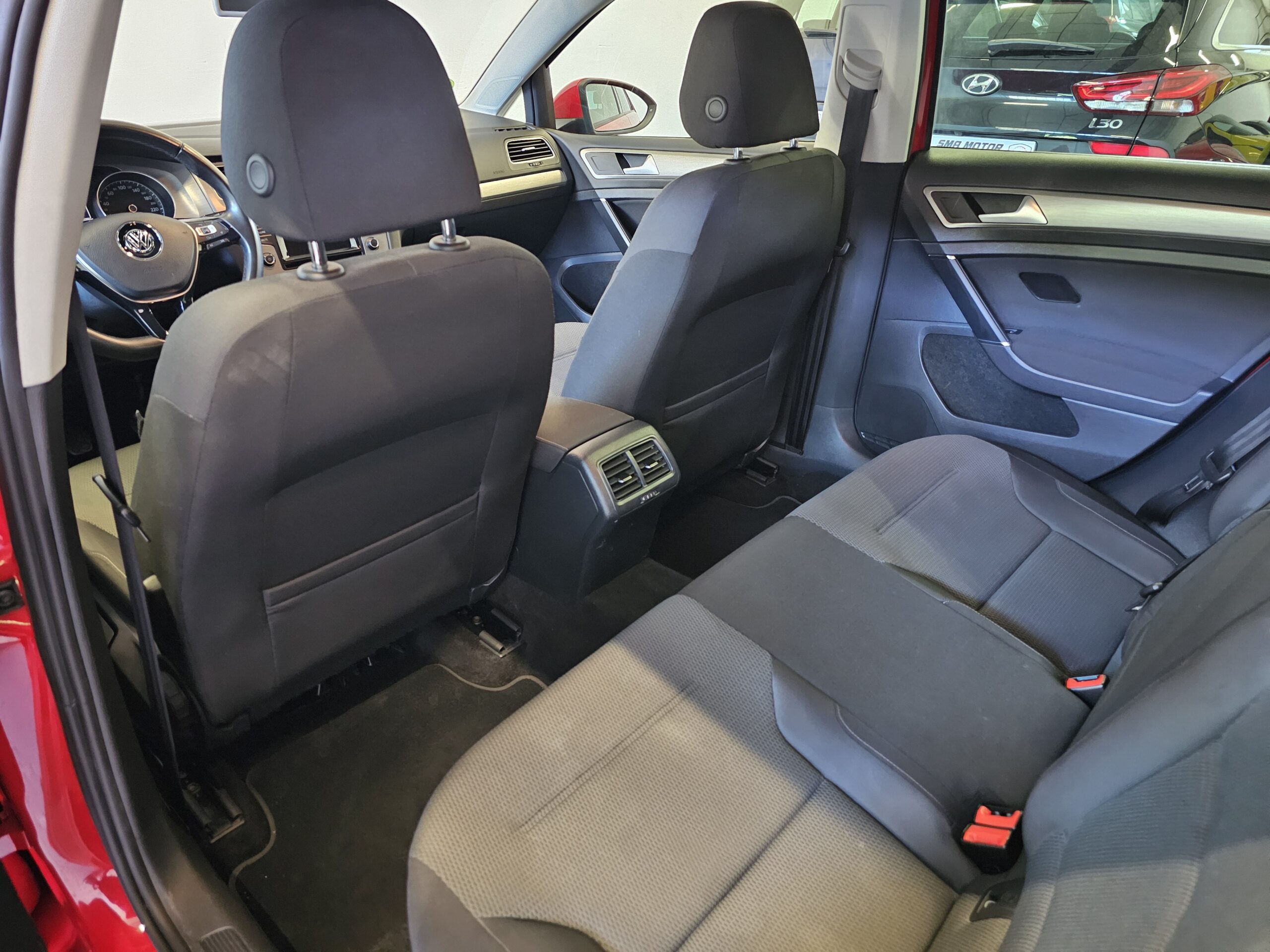 Volkswagen Golf VII 1.4 TSI Advance BlueMotion Rojo - Imagen 33