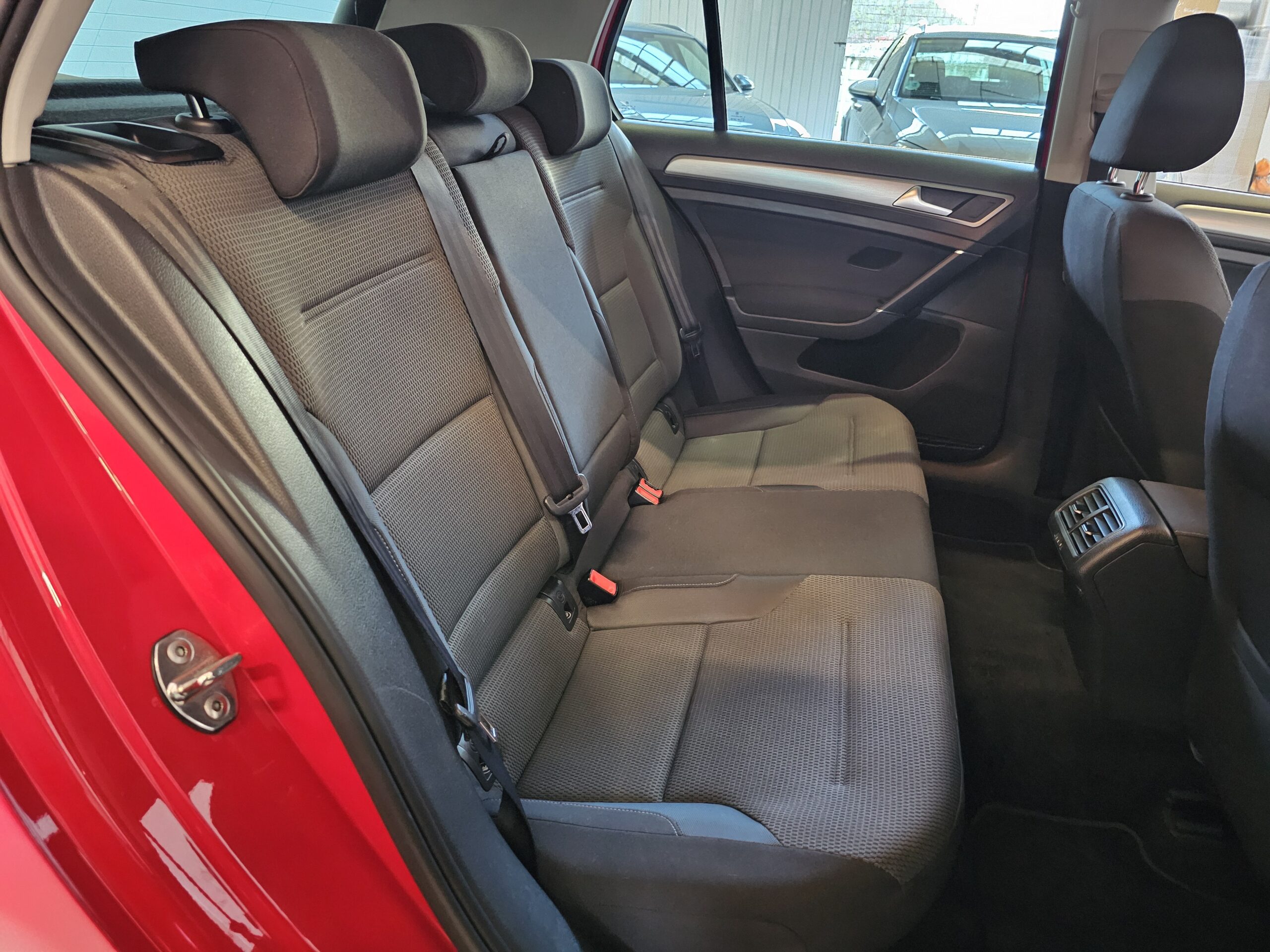 Volkswagen Golf VII 1.4 TSI Advance BlueMotion Rojo - Imagen 36