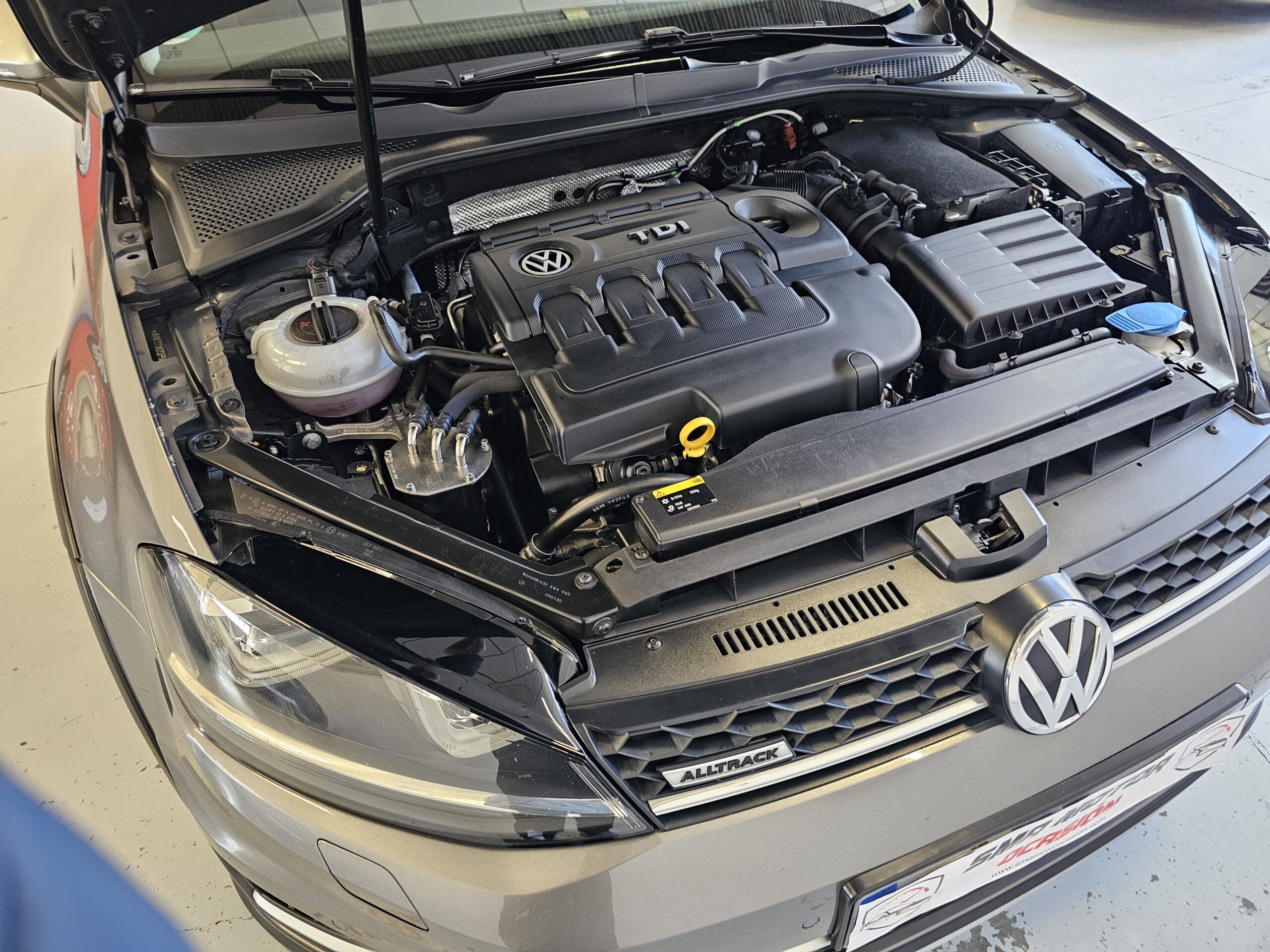 Volkswagen Golf VII ALLTRACK 2.0 TDI 185CV DSG 4Motion BlueMotion - Imagen 48