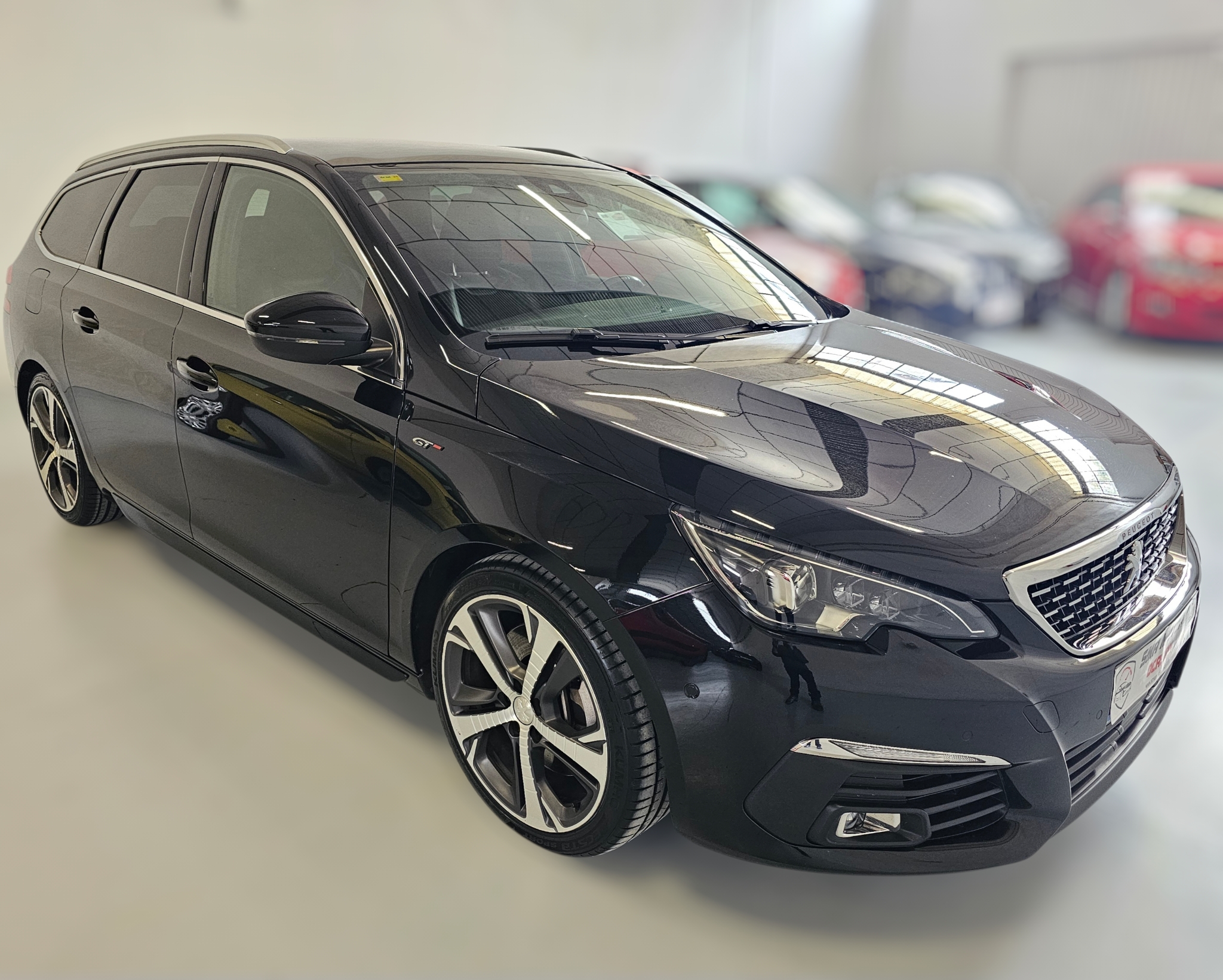 Peugeot 308 SW GT BlueHDI 180CV EAT8 - Imagen 7