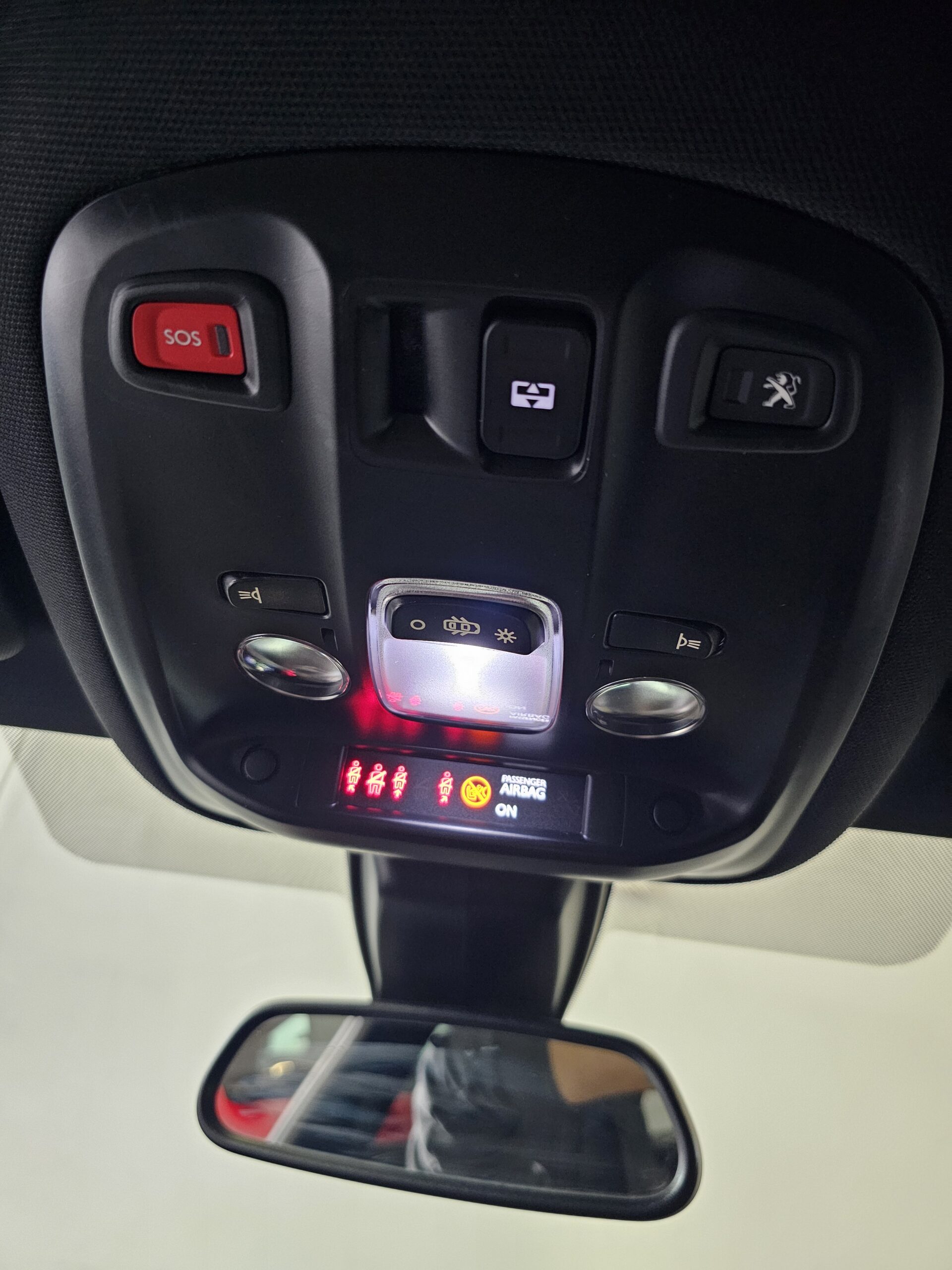 Peugeot 308 SW GT BlueHDI 180CV EAT8 - Imagen 28