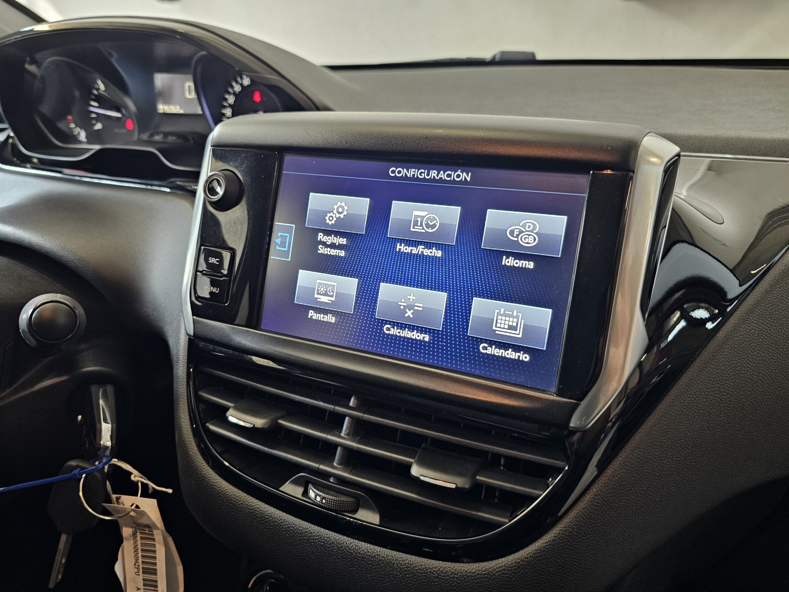Peugeot 208 1.6 Blue-HDi Active - Imagen 35