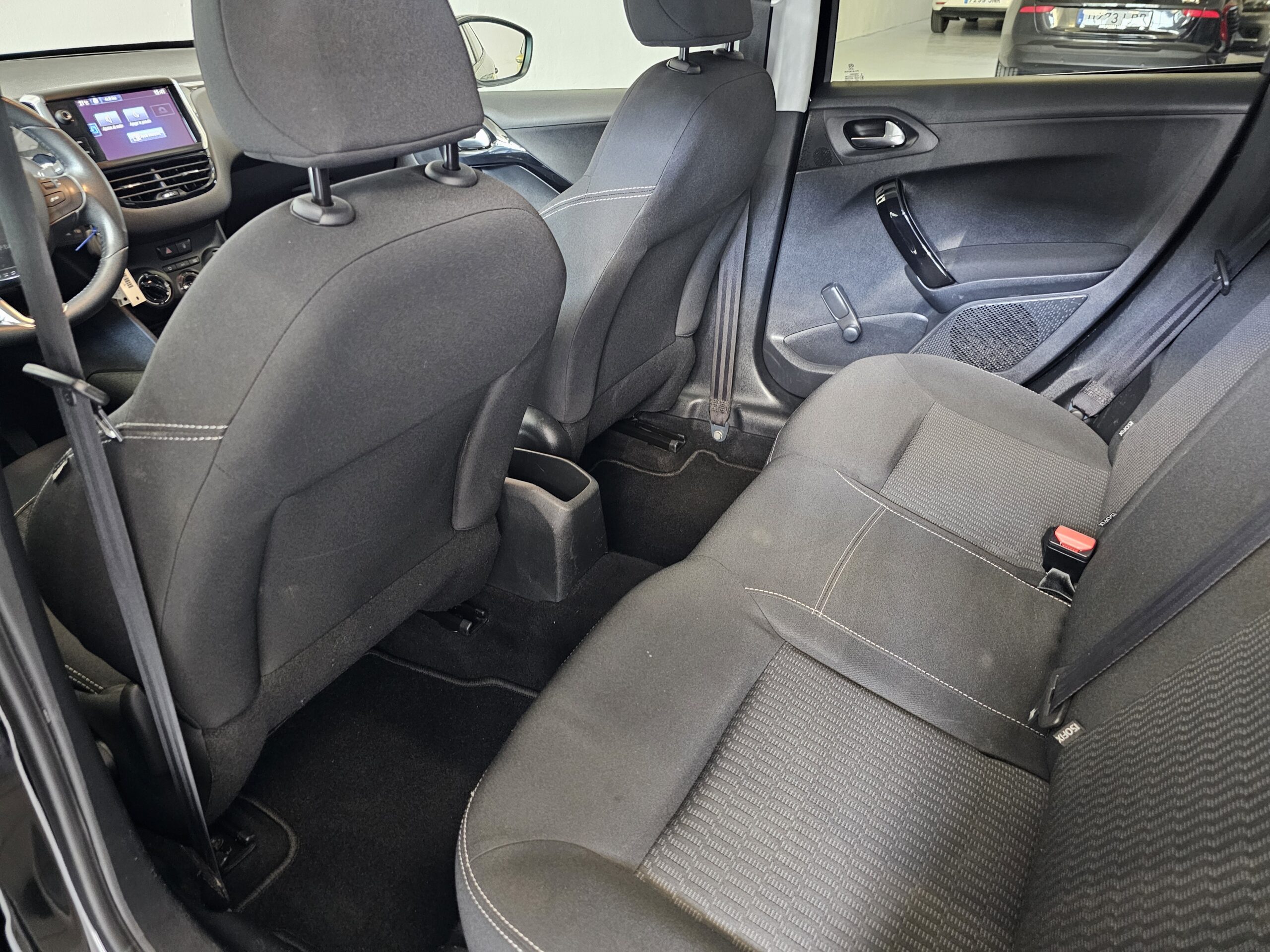 Peugeot 208 1.6 Blue-HDi Active - Imagen 40