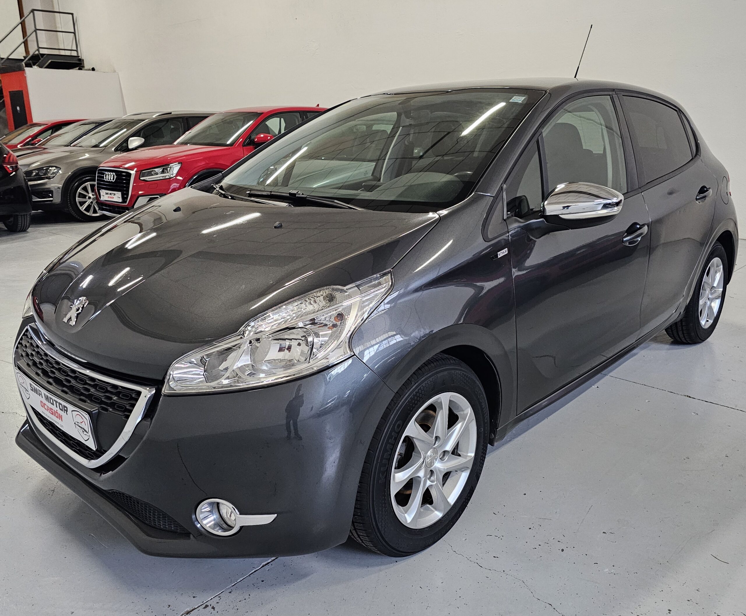 Peugeot 208 1.2 VTi Style 2014 (Gris) - Imagen 3