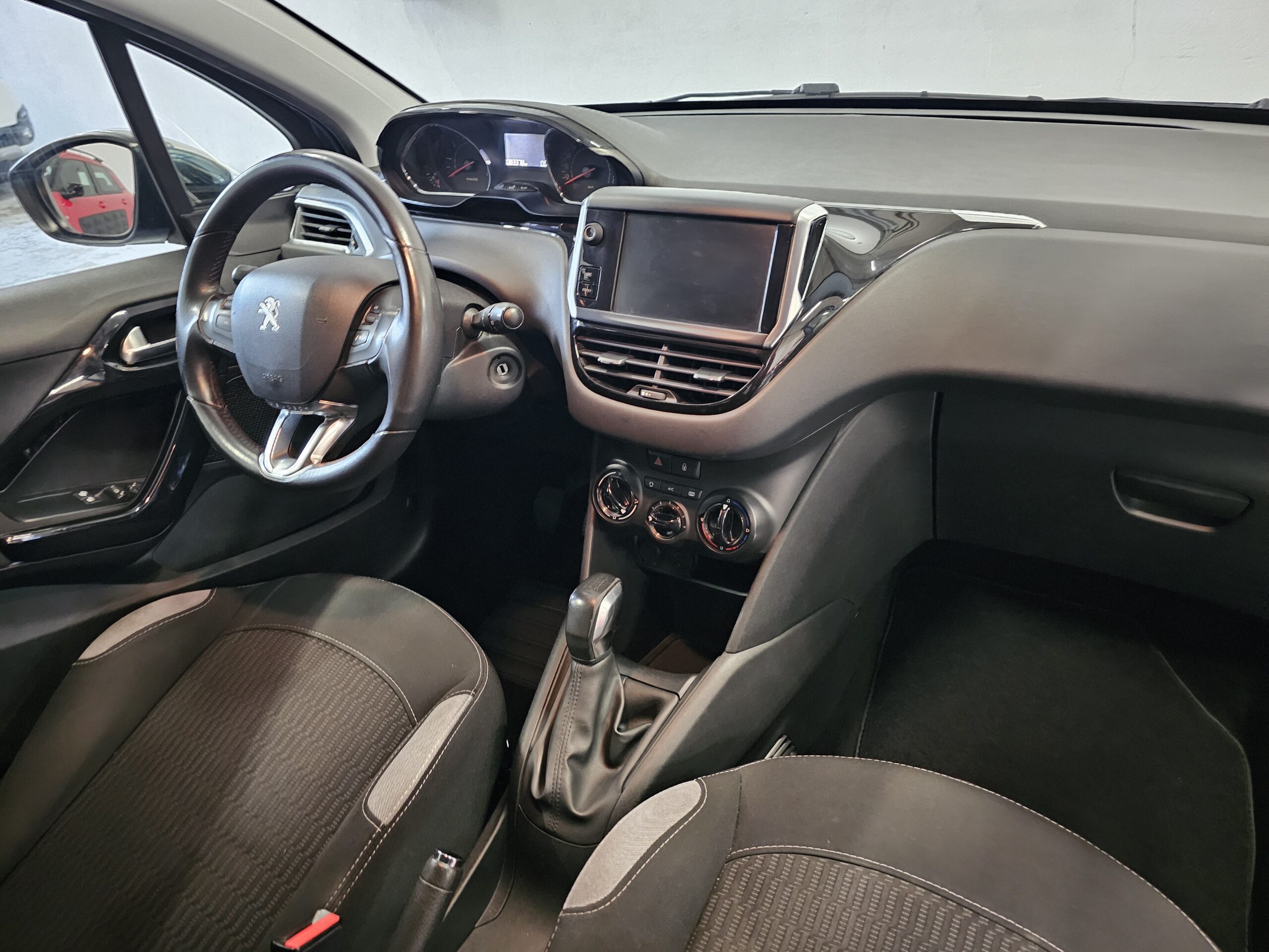 Peugeot 208 1.2 VTi Style 2014 (Gris) - Imagen 16