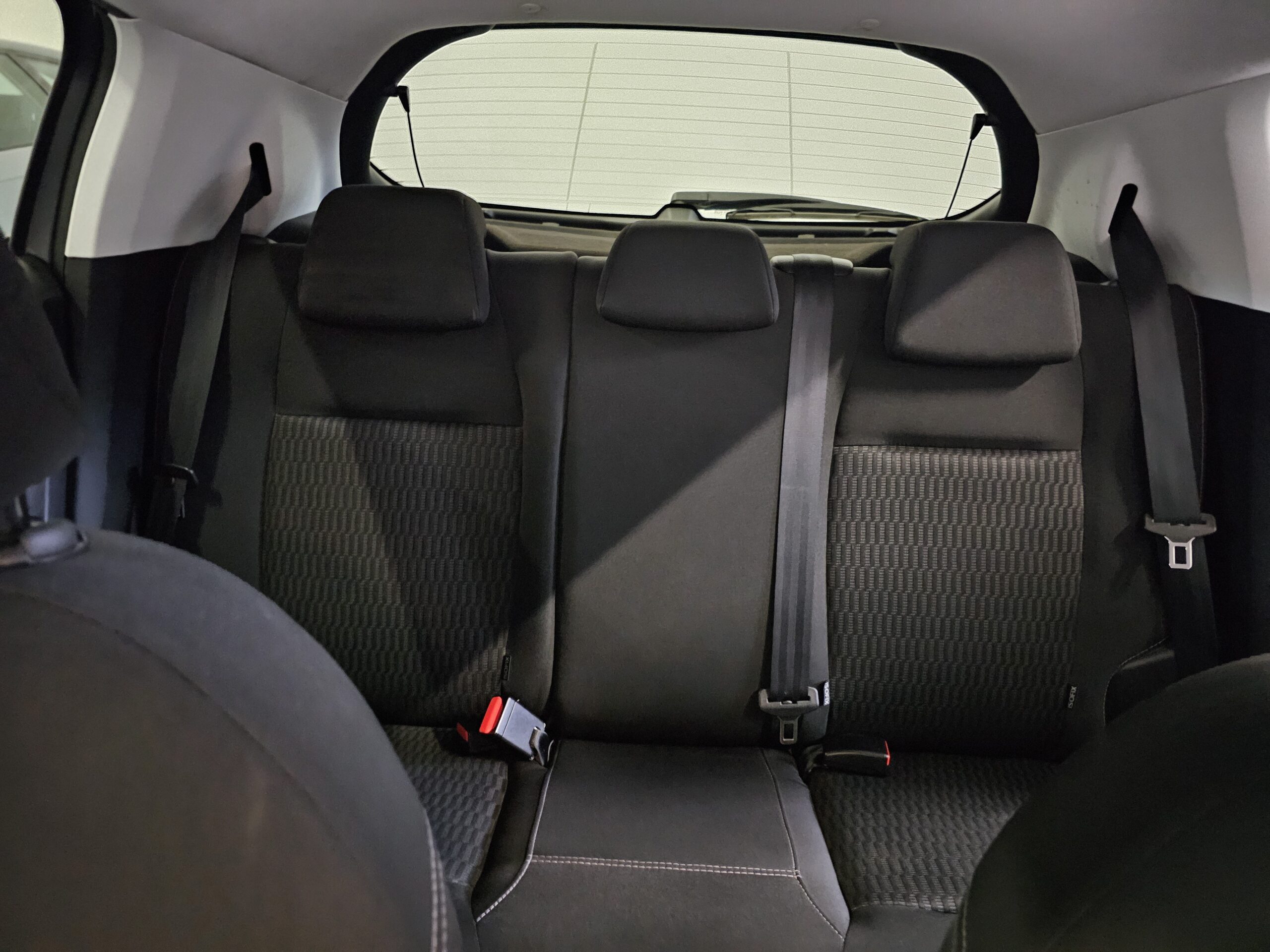 Peugeot 208 1.2 VTi Style 2014 (Gris) - Imagen 44