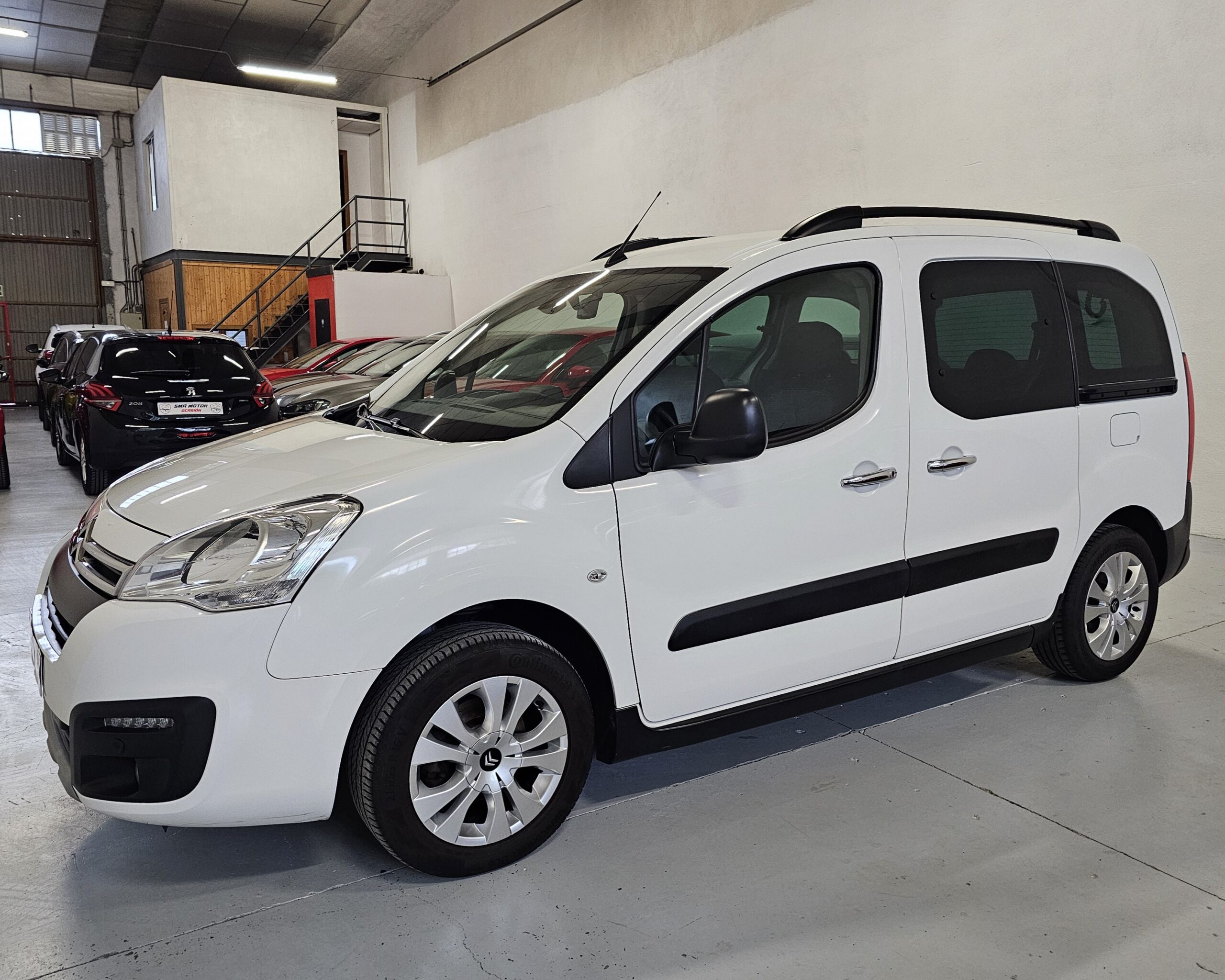 Citroen Berlingo 1.2 110CV MULTISPACE ***(EDICION ESPECIAL 20 ANIVERSARIO)*** - Imagen 4