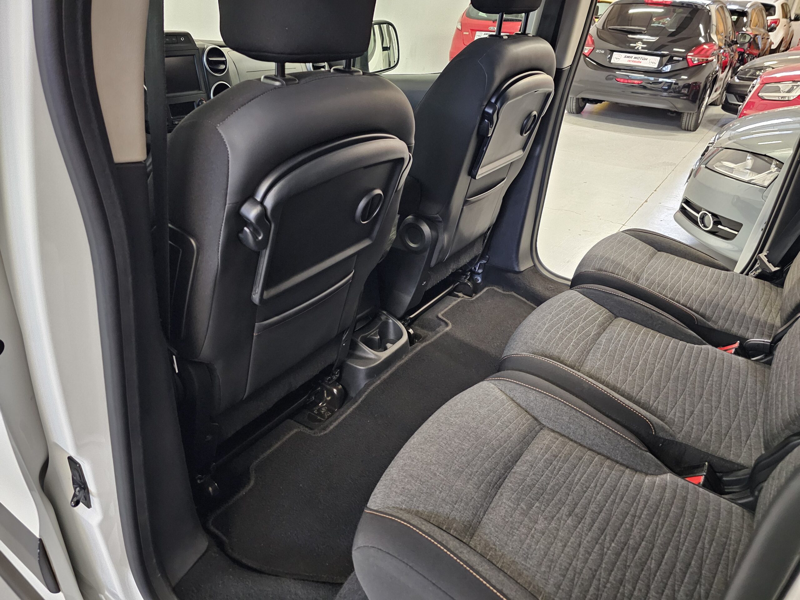 Citroen Berlingo 1.2 110CV MULTISPACE ***(EDICION ESPECIAL 20 ANIVERSARIO)*** - Imagen 25