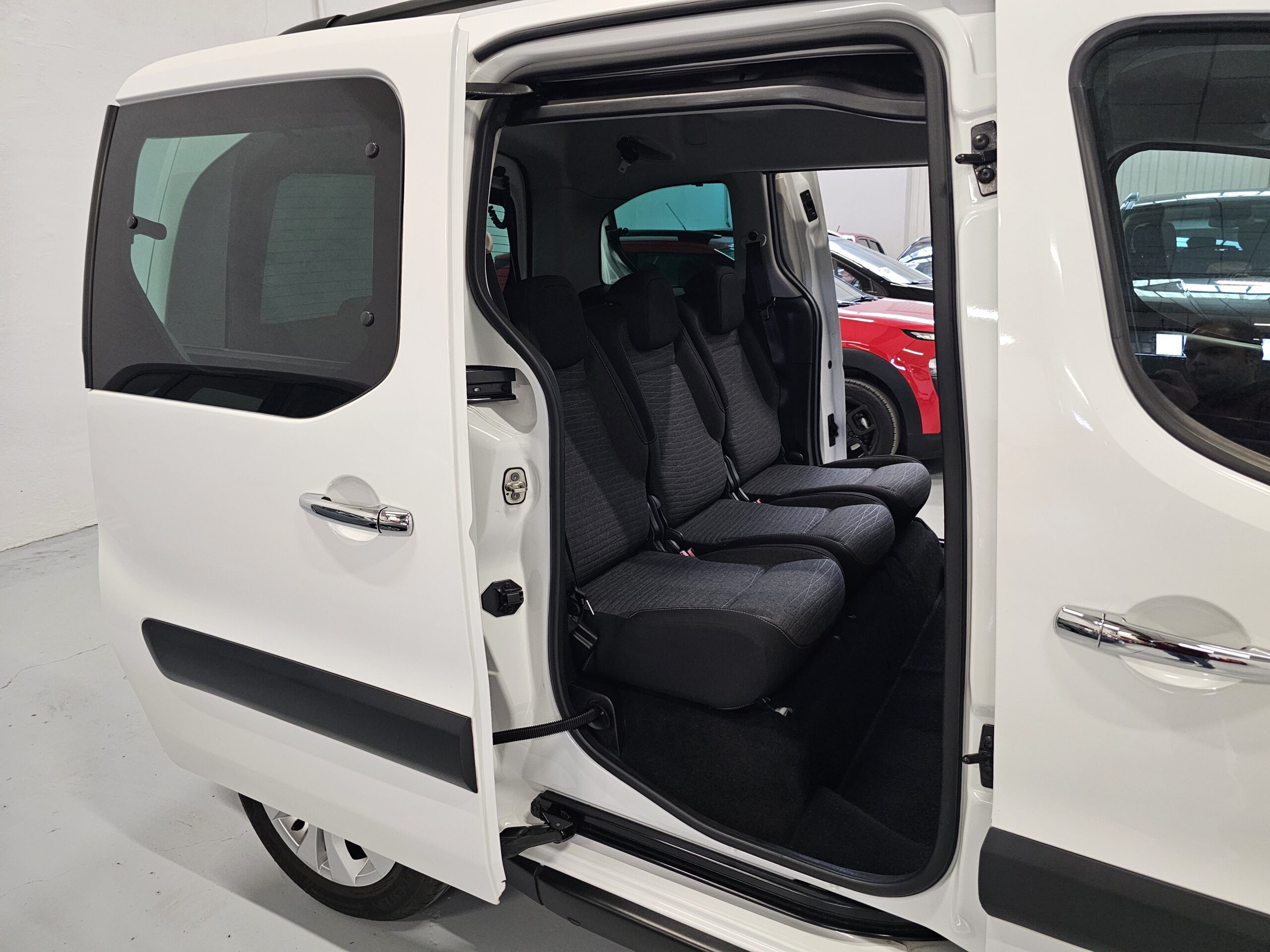 Citroen Berlingo 1.2 110CV MULTISPACE ***(EDICION ESPECIAL 20 ANIVERSARIO)*** - Imagen 27
