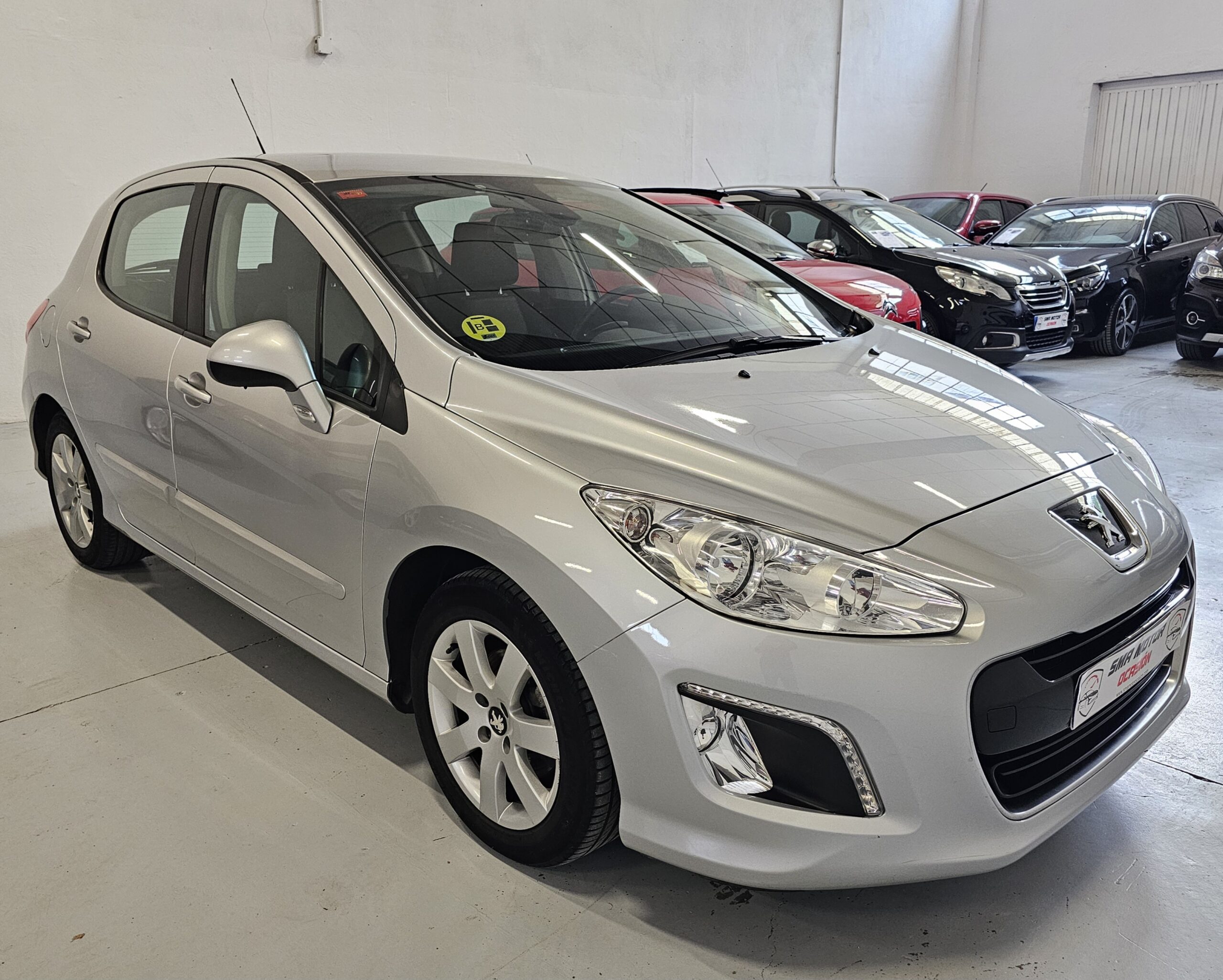 Peugeot 308 1.6 e-HDi Active - Imagen 7