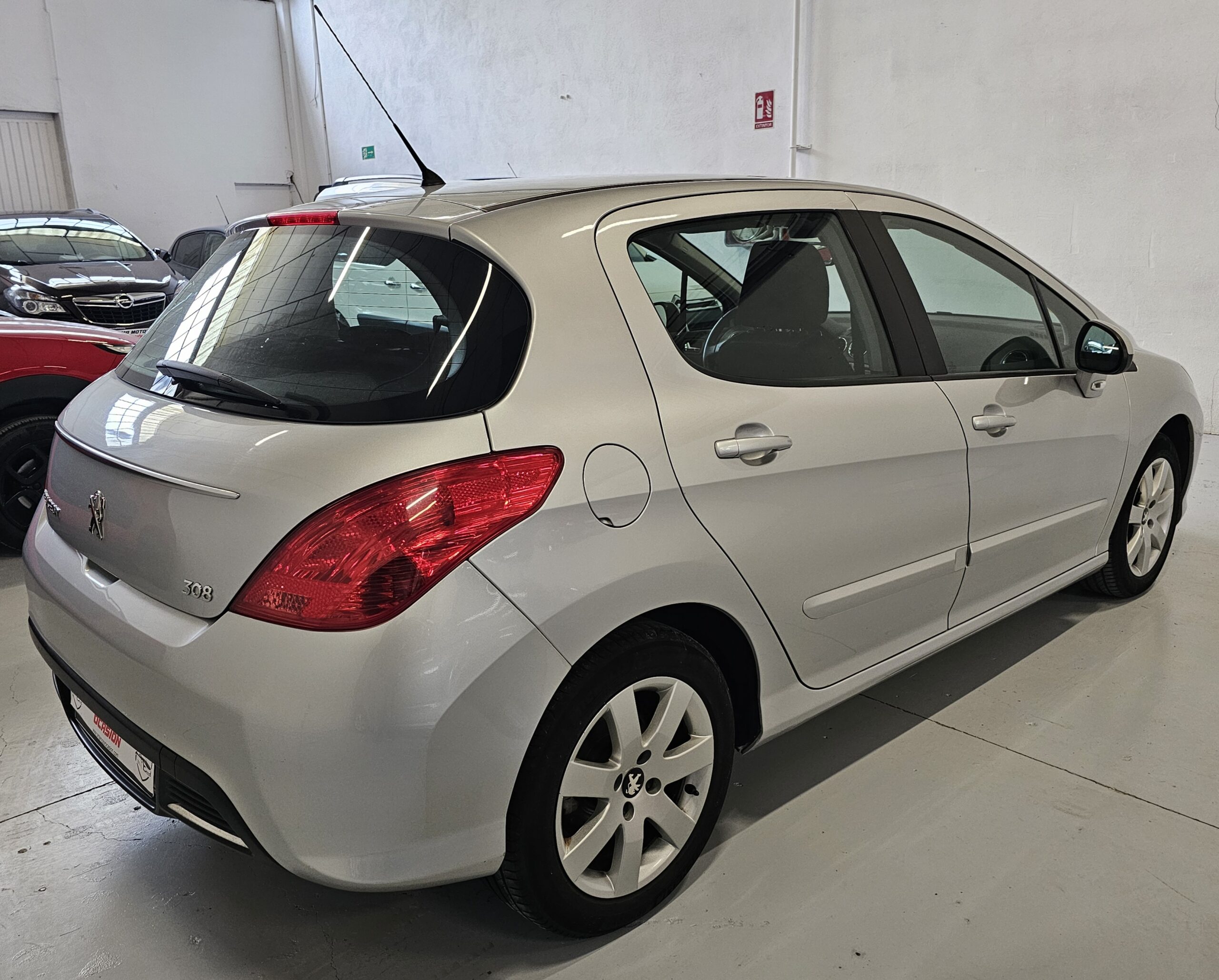 Peugeot 308 1.6 e-HDi Active - Imagen 13