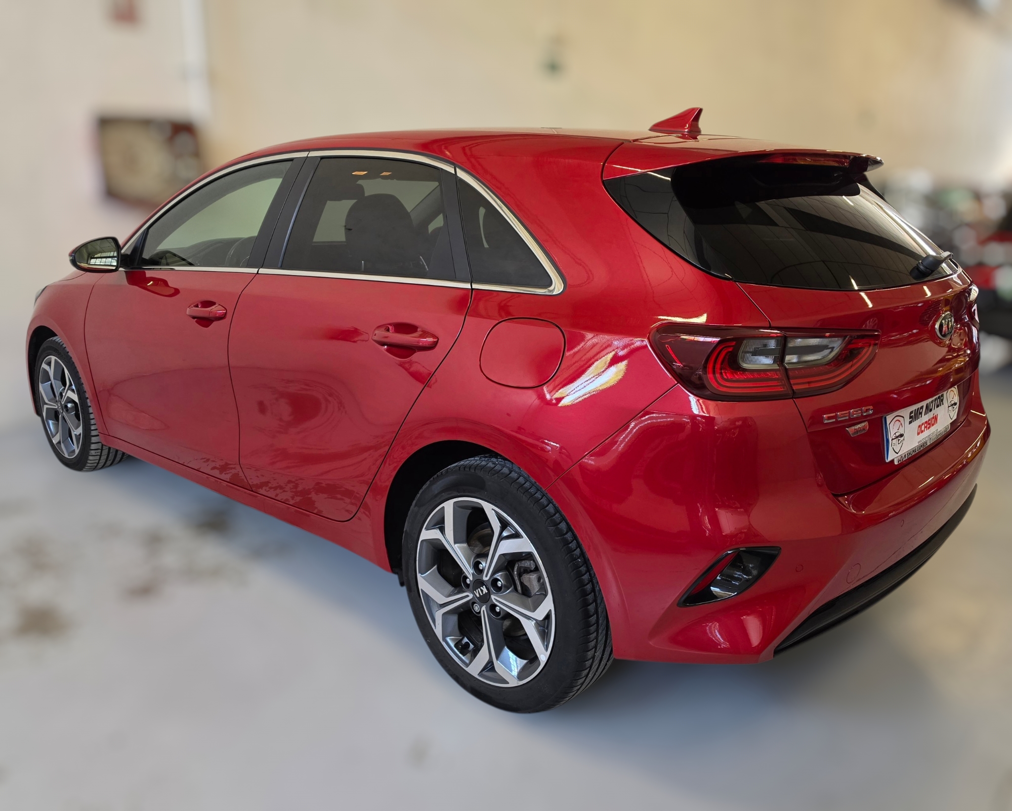 Kia cee'd 1.6 CRDi Mild-Hybrid Tech - Imagen 16