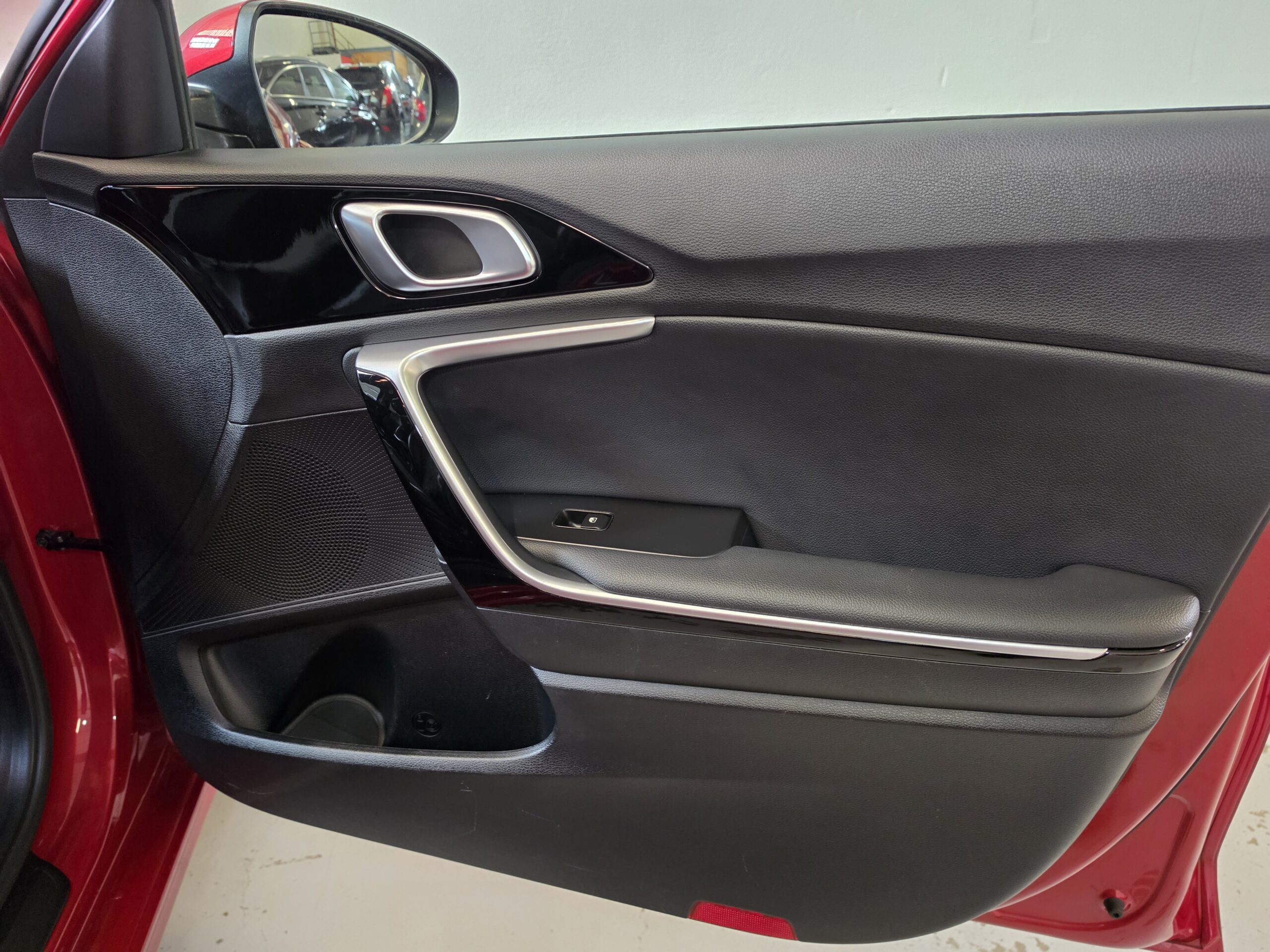 Kia cee'd 1.6 CRDi Mild-Hybrid Tech - Imagen 27