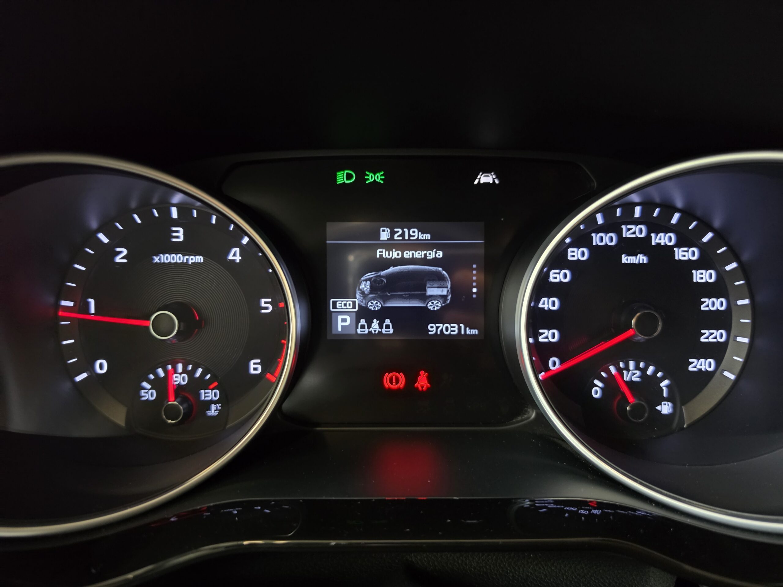 Kia cee'd 1.6 CRDi Mild-Hybrid Tech - Imagen 39