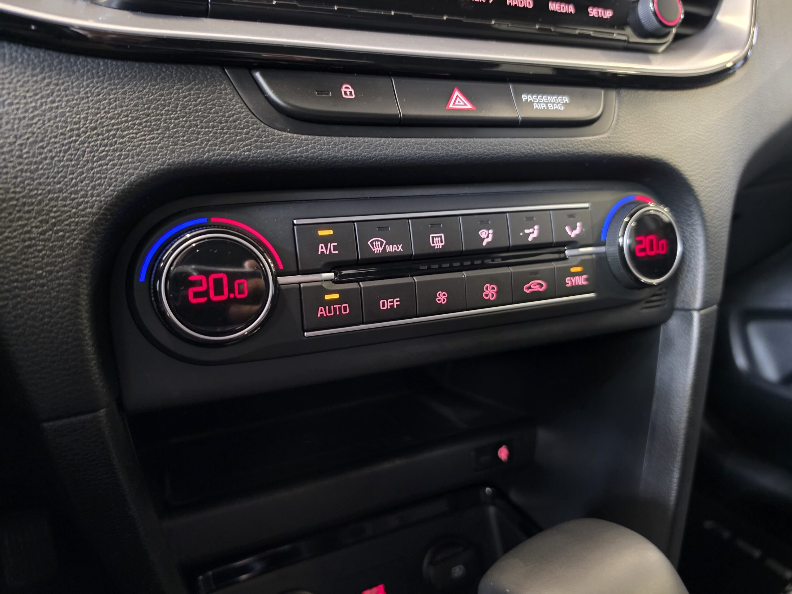Kia cee'd 1.6 CRDi Mild-Hybrid Tech - Imagen 41