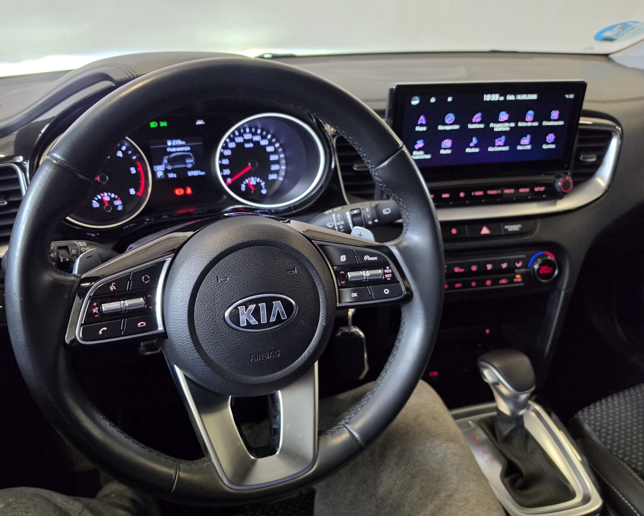 Kia cee'd 1.6 CRDi Mild-Hybrid Tech - Imagen 43