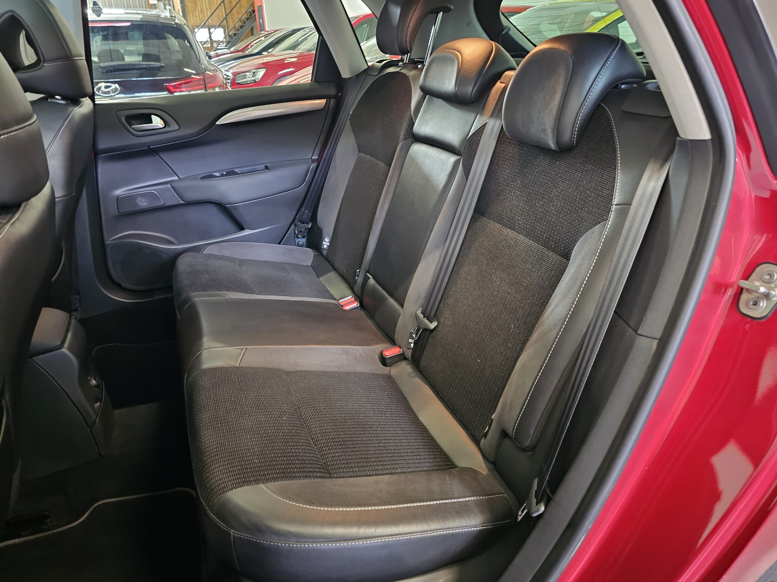 Citroen C4 1.6 eHDi CMP Exclusive - Imagen 24