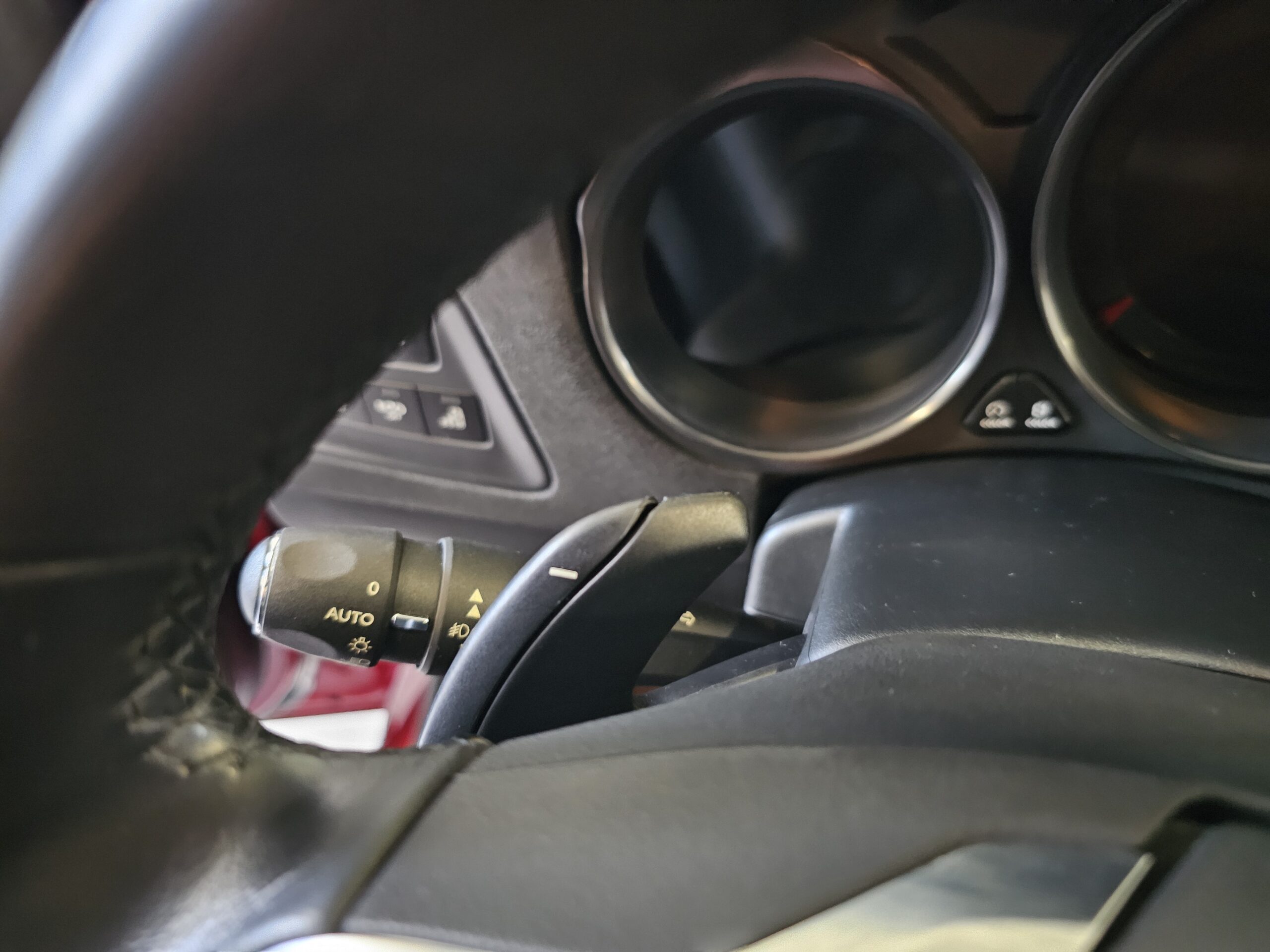 Citroen C4 1.6 eHDi CMP Exclusive - Imagen 31