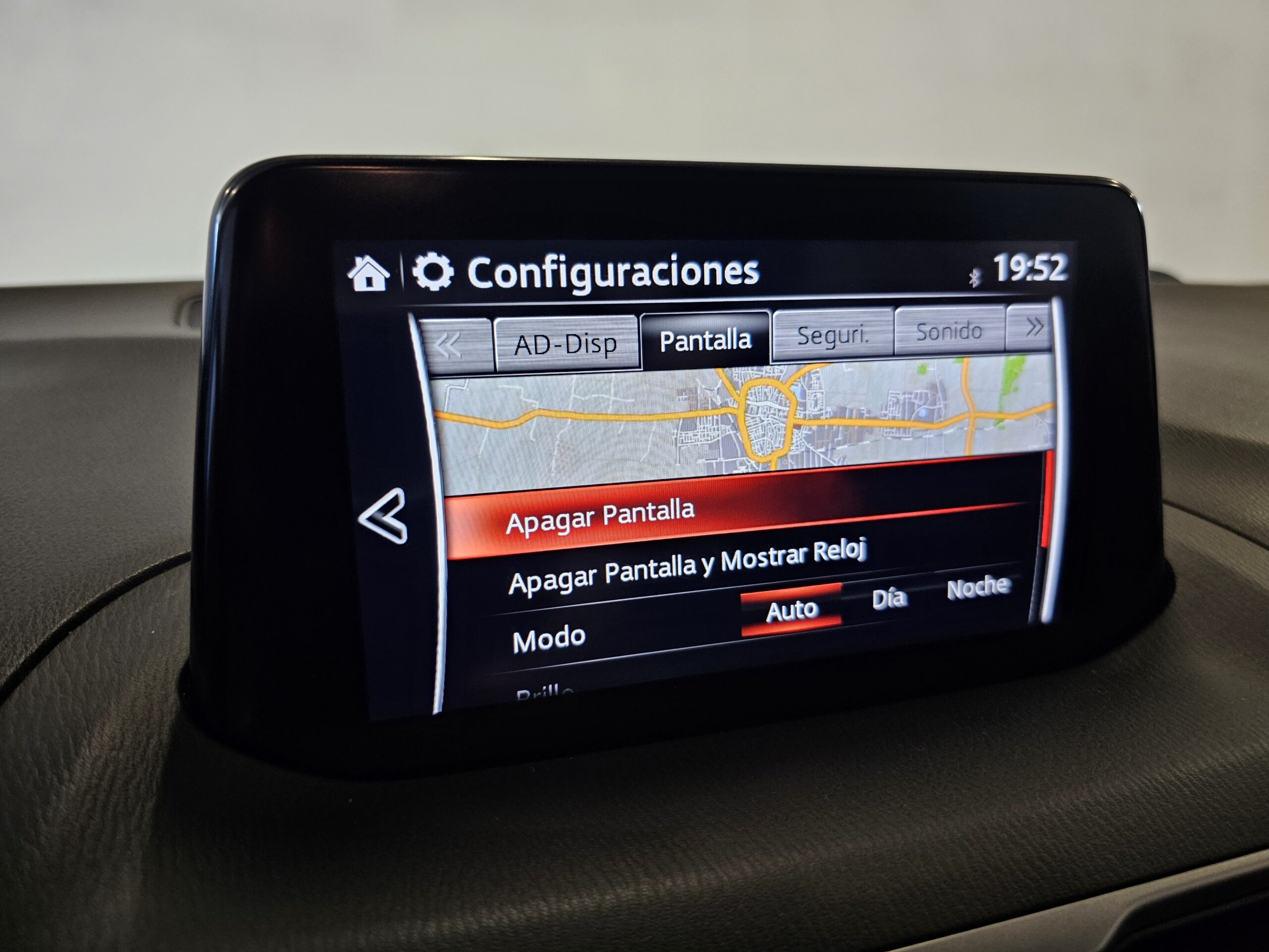 Mazda 3 2.2 Turbodiesel Black Tech Edition - Imagen 48