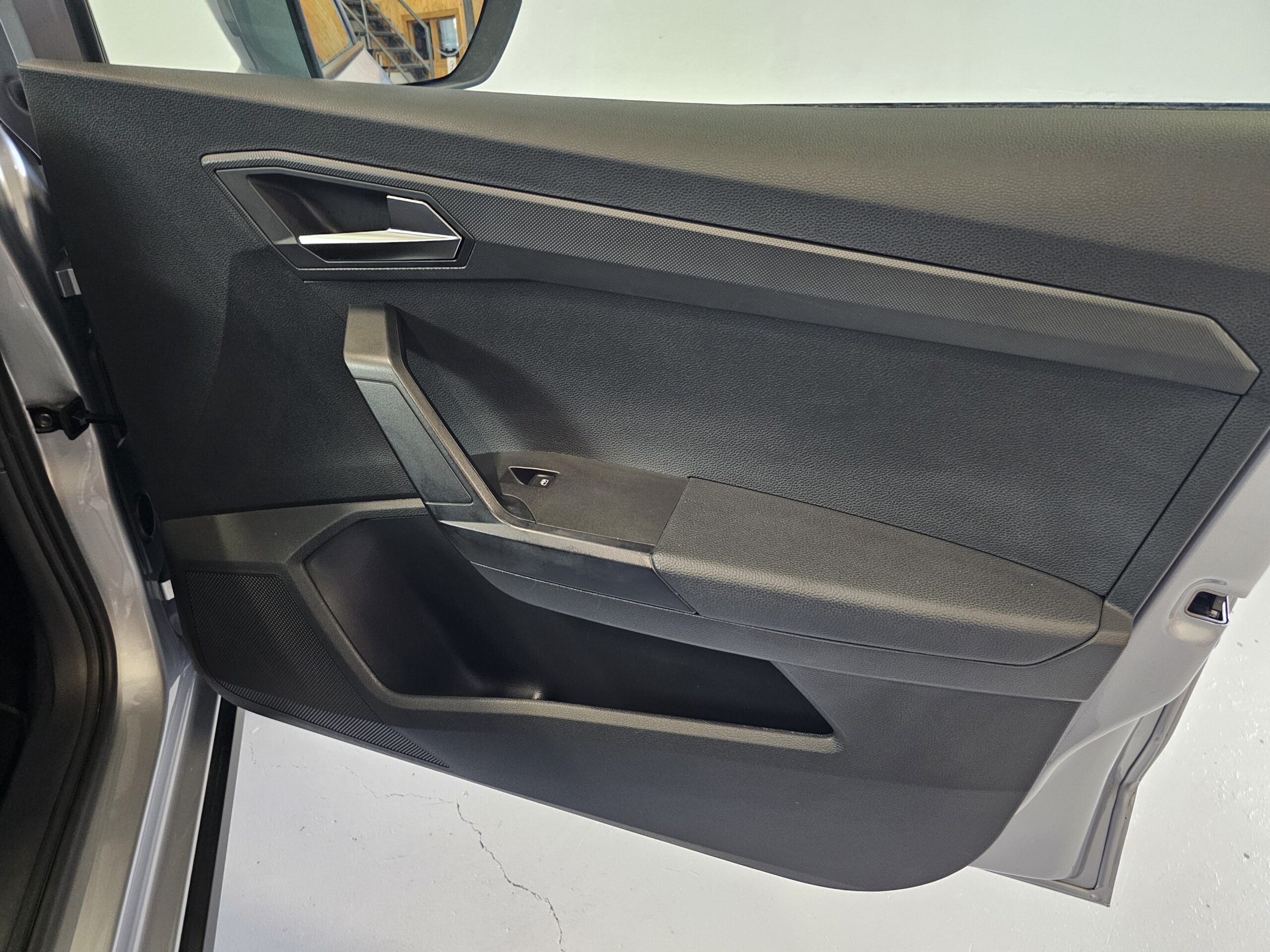 SEAT Arona 1.0 TSI 81kW 110CV Style XM - 2023 - Imagen 24