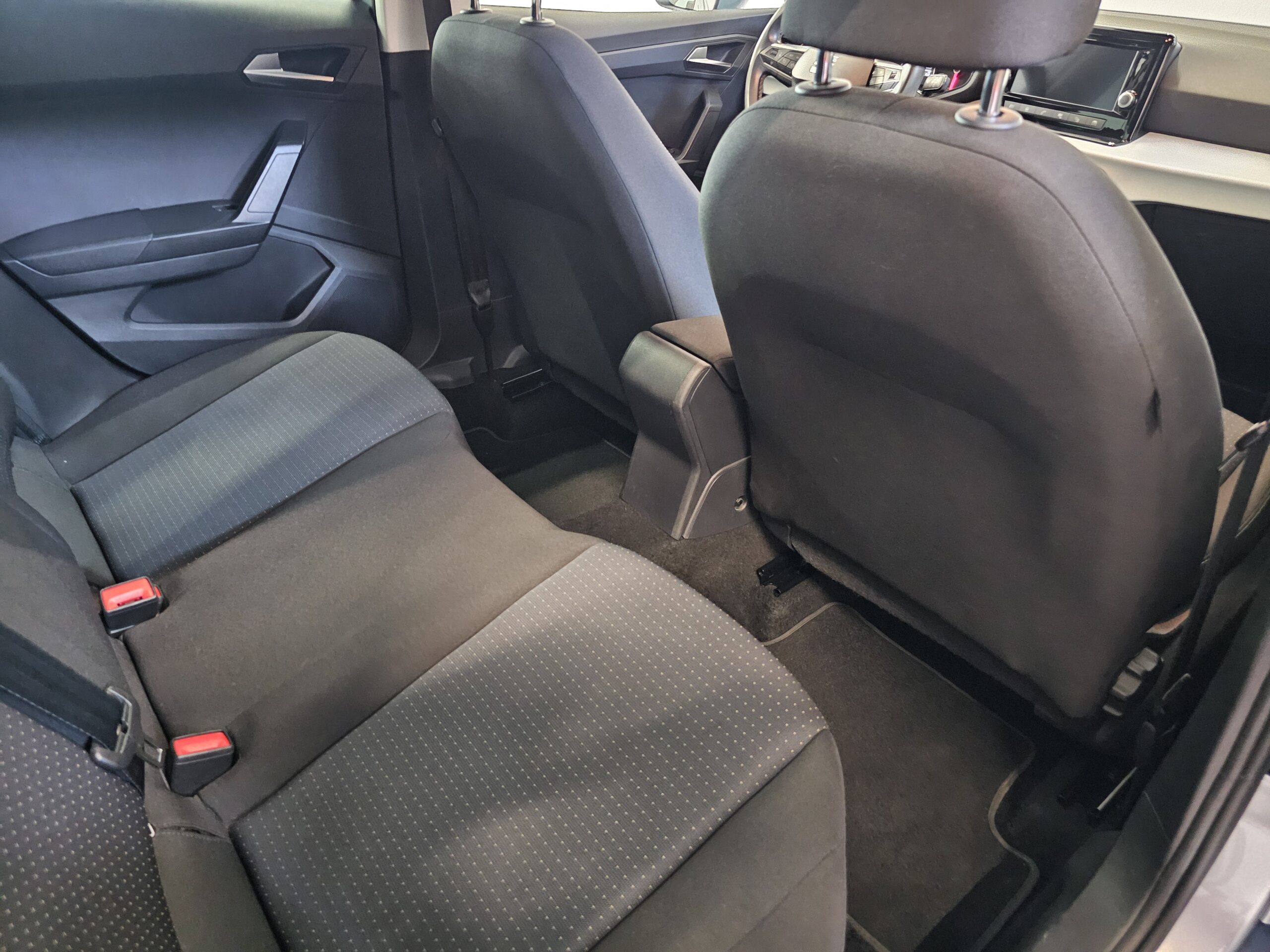 SEAT Arona 1.0 TSI 81kW 110CV Style XM - 2023 - Imagen 25