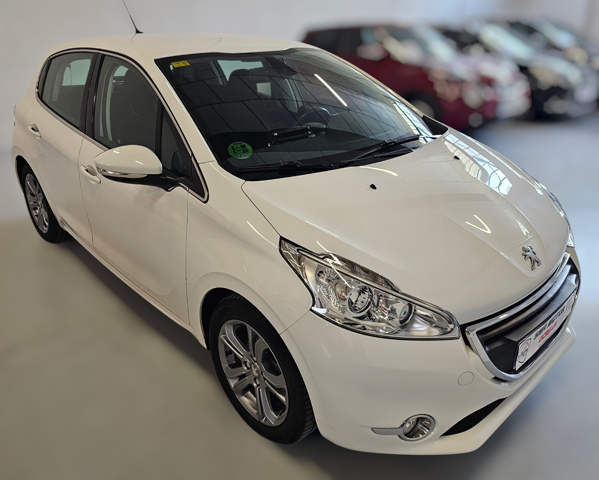 Peugeot 208 1.2 e-VTi Allure - Imagen 9