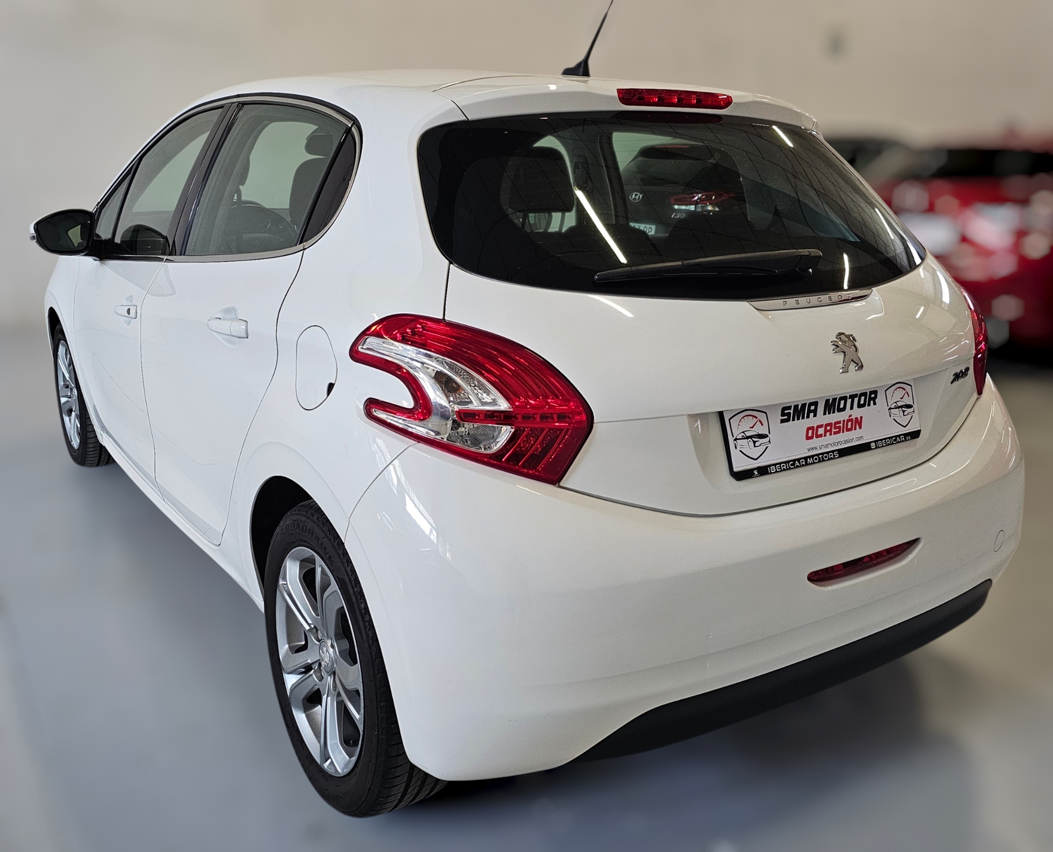 Peugeot 208 1.2 e-VTi Allure - Imagen 11