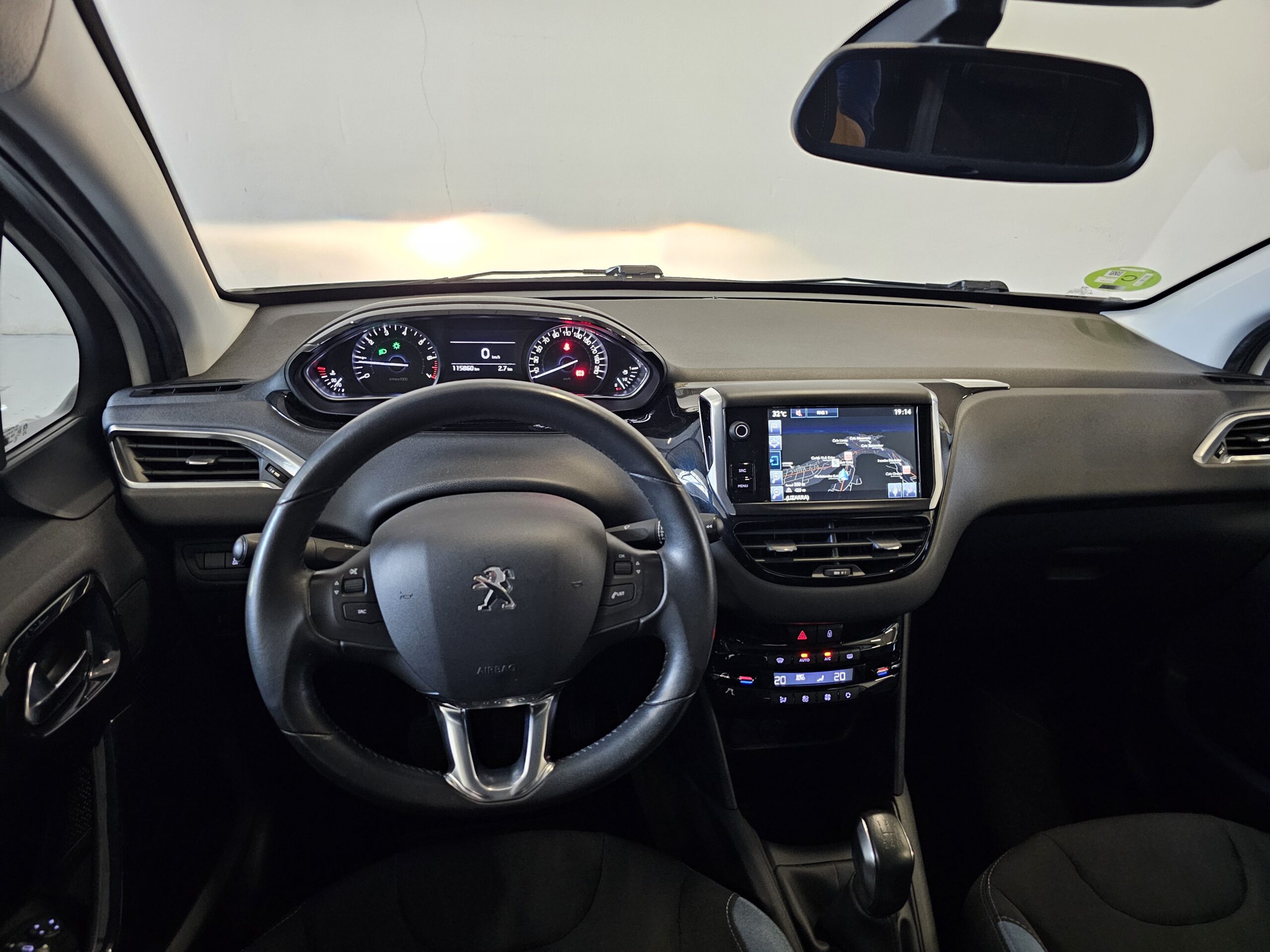 Peugeot 208 1.2 e-VTi Allure - Imagen 33